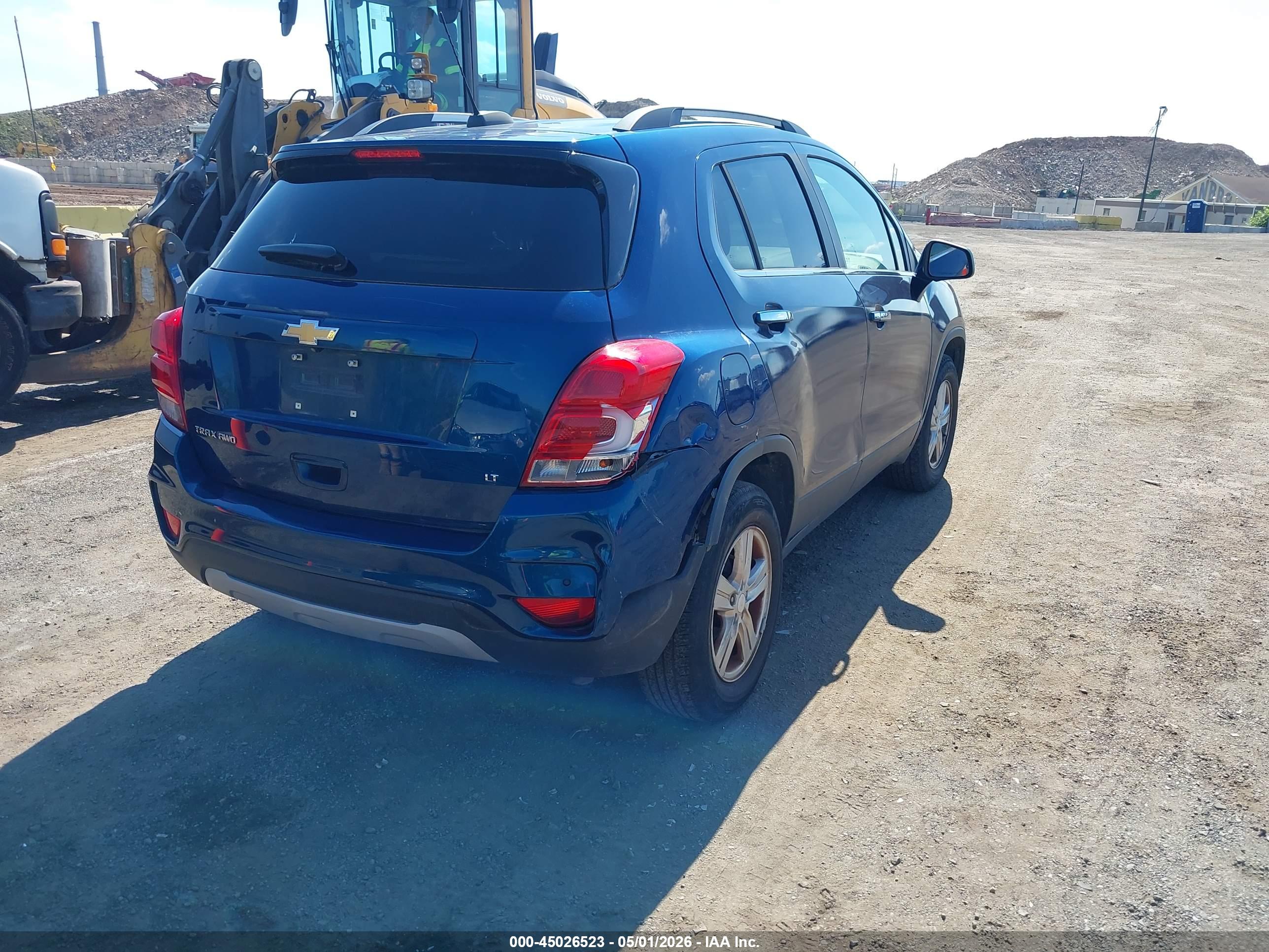 CHEVROLET TRAX image 4
