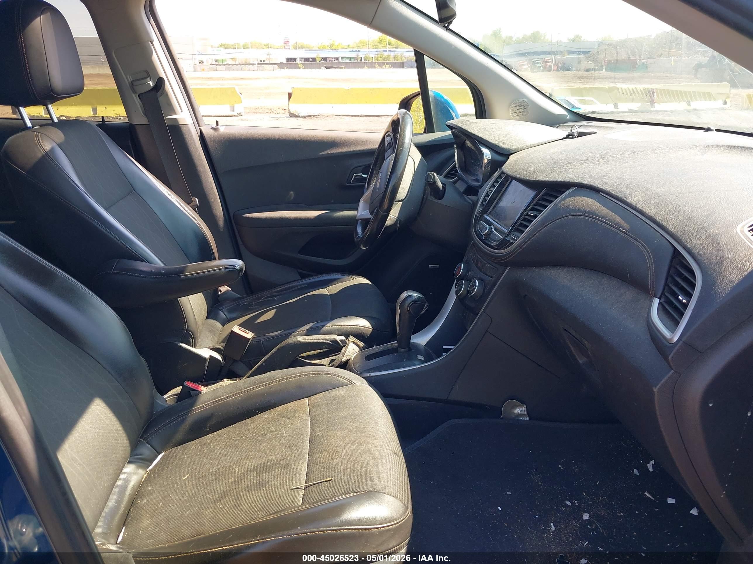 CHEVROLET TRAX image 5