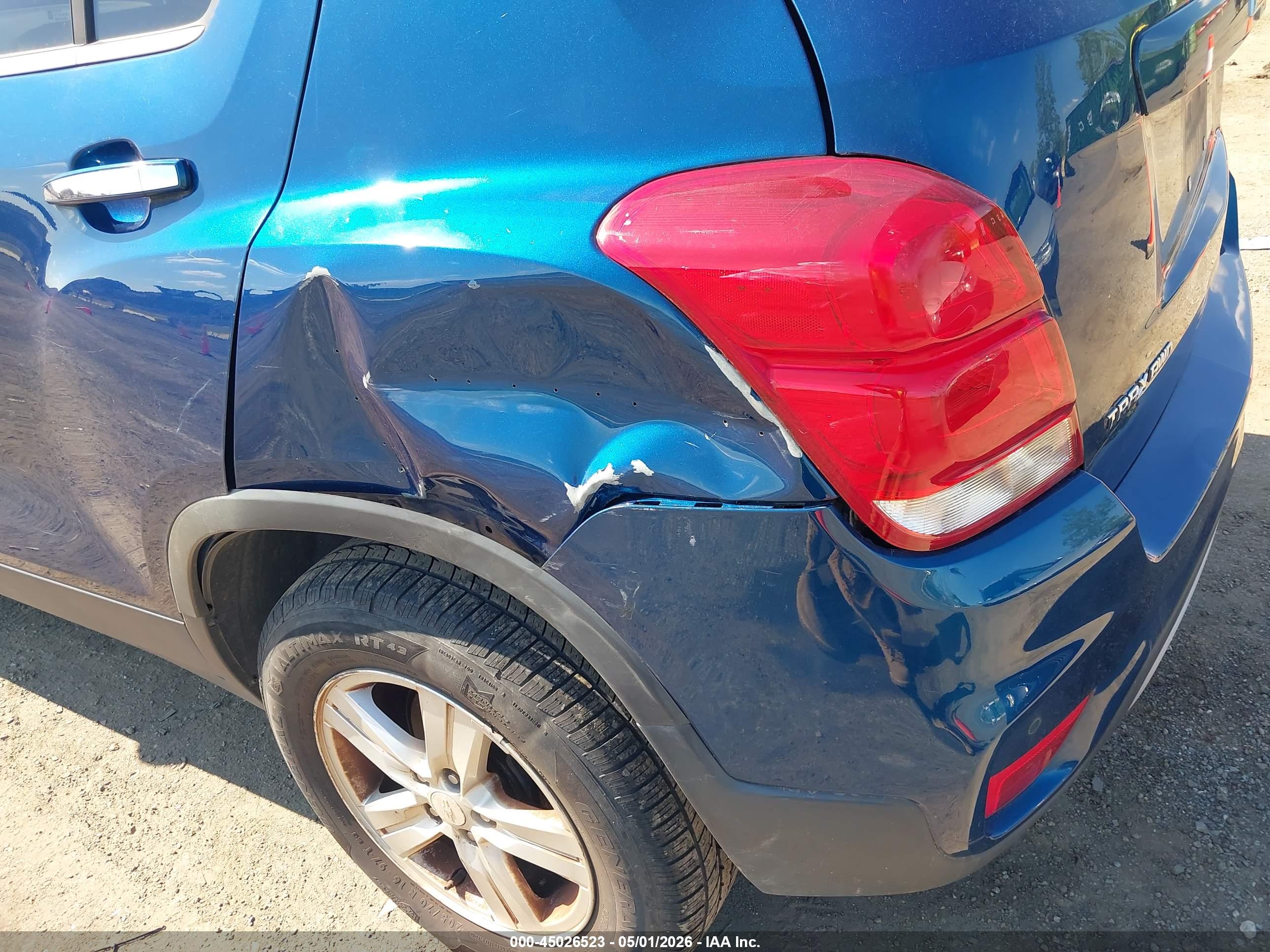 CHEVROLET TRAX image 6