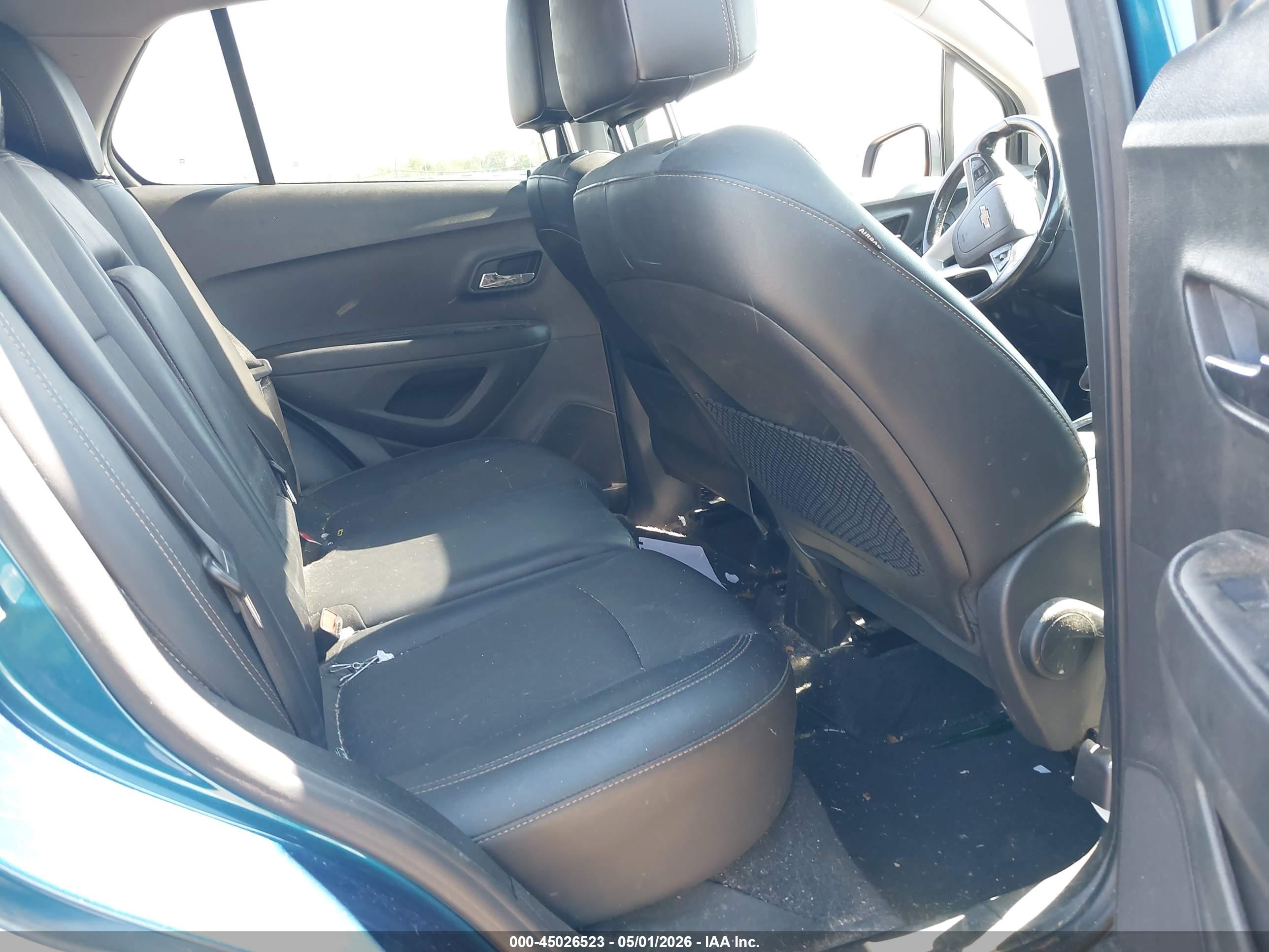 CHEVROLET TRAX image 8