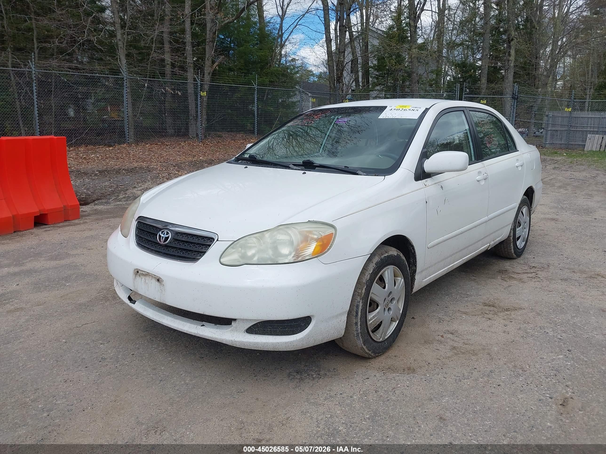 TOYOTA COROLLA image 2