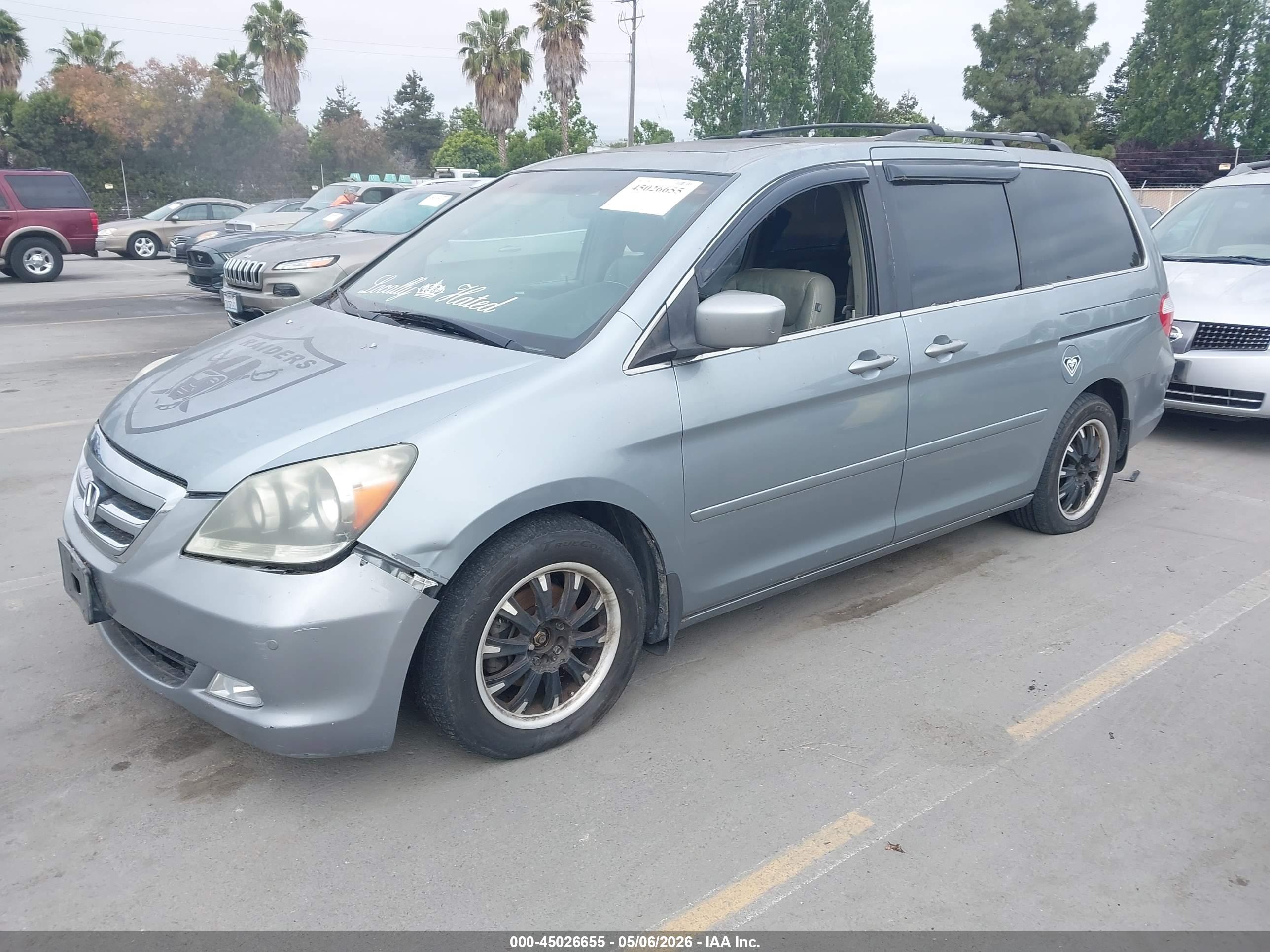 HONDA ODYSSEY image 2