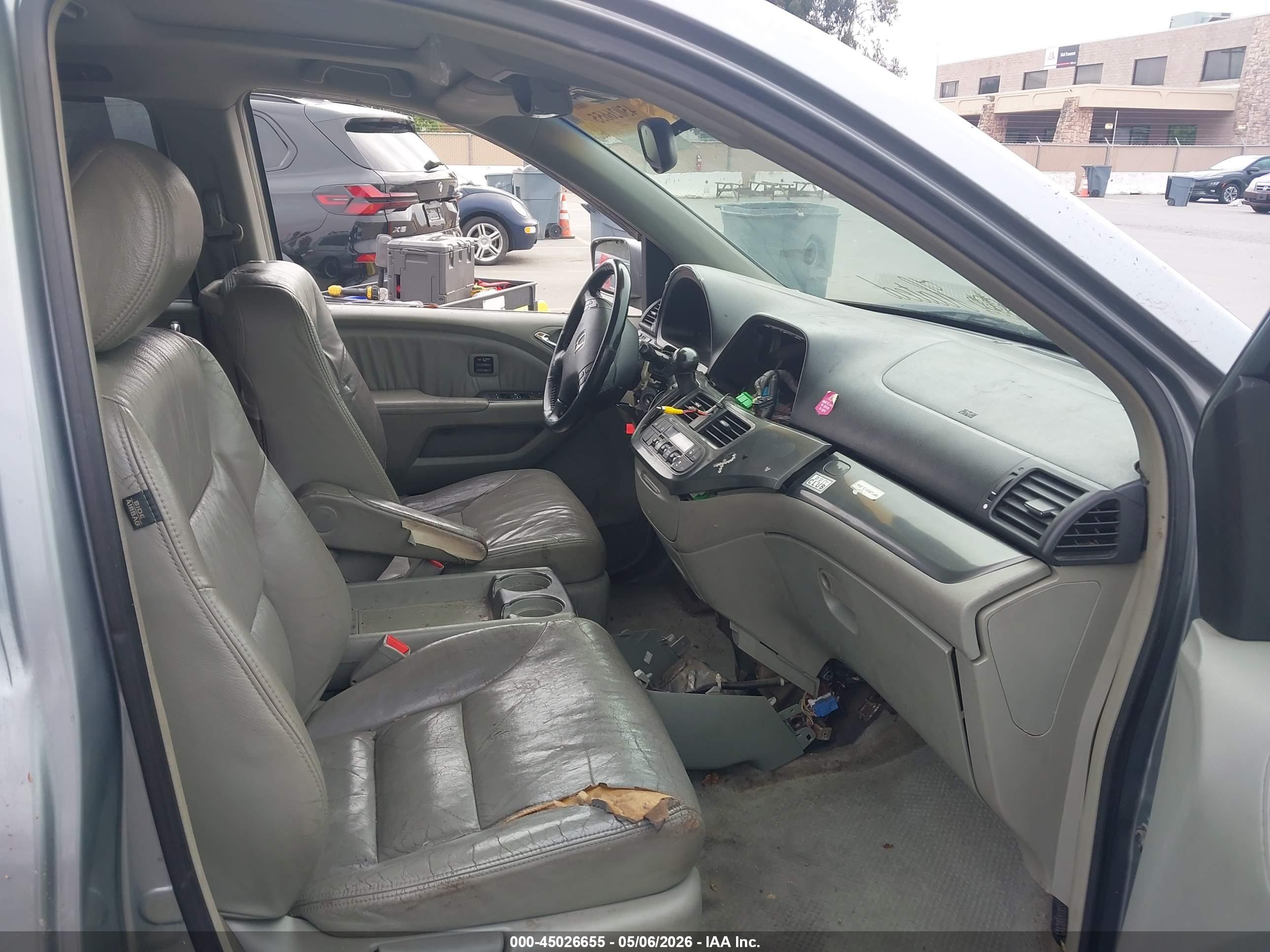 HONDA ODYSSEY image 5