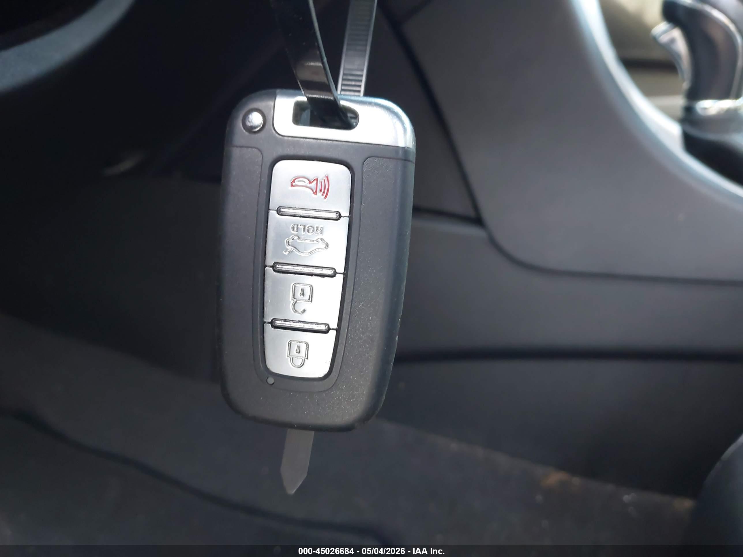 HYUNDAI SONATA image 11