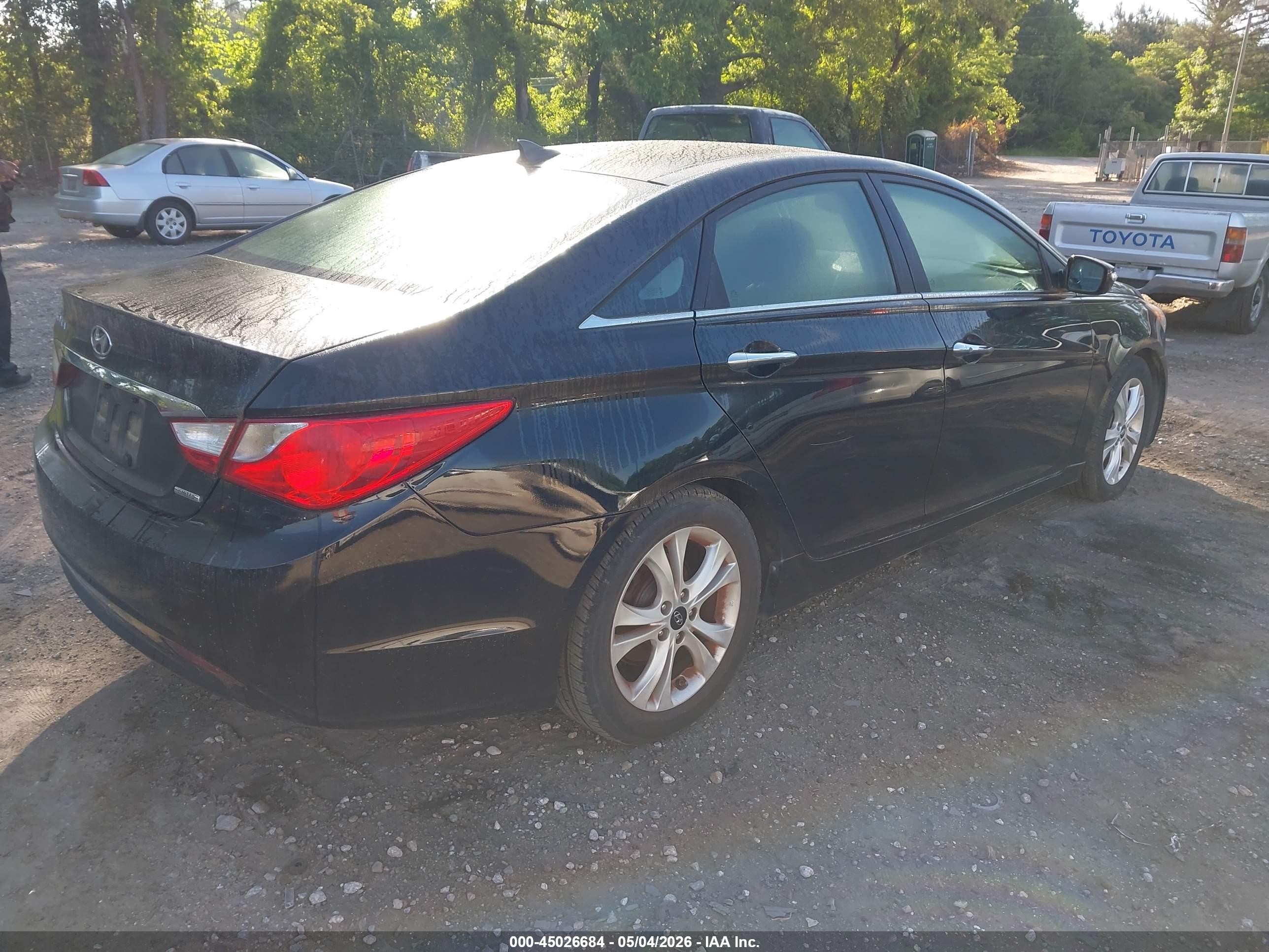 HYUNDAI SONATA image 4