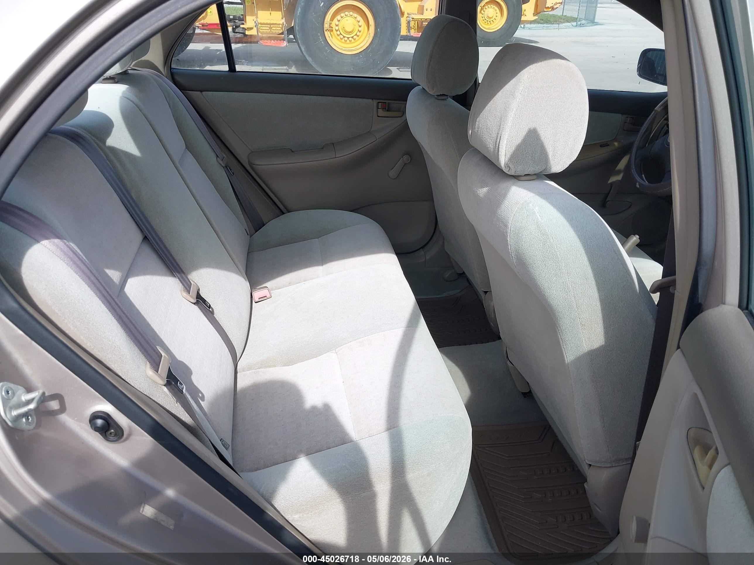 TOYOTA COROLLA image 8