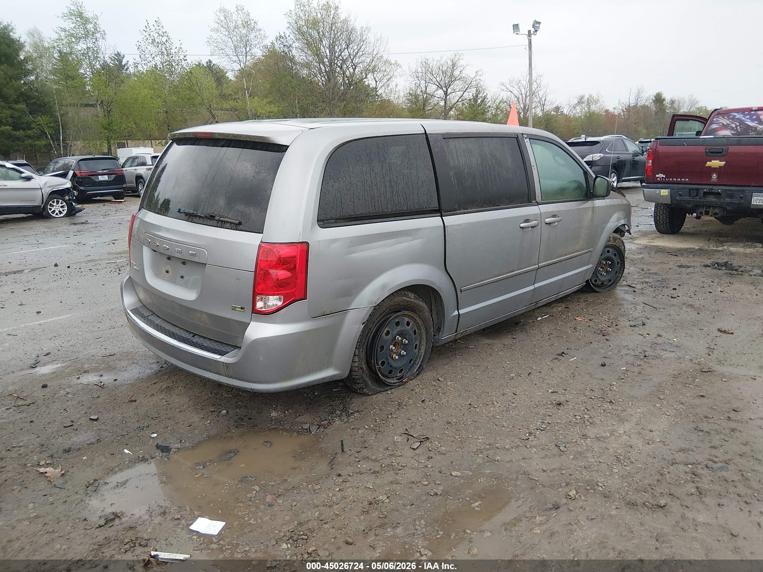 DODGE GRAND image 4