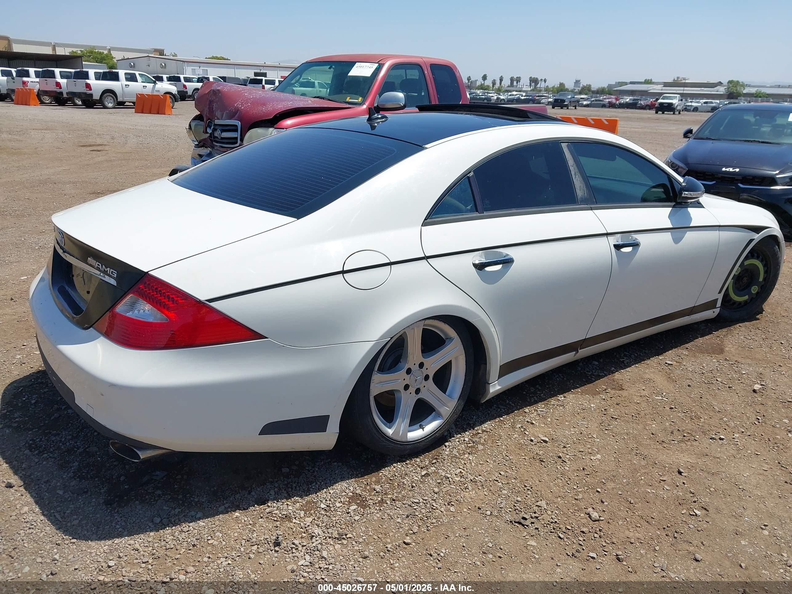 MERCEDES-BENZ CLS image 4