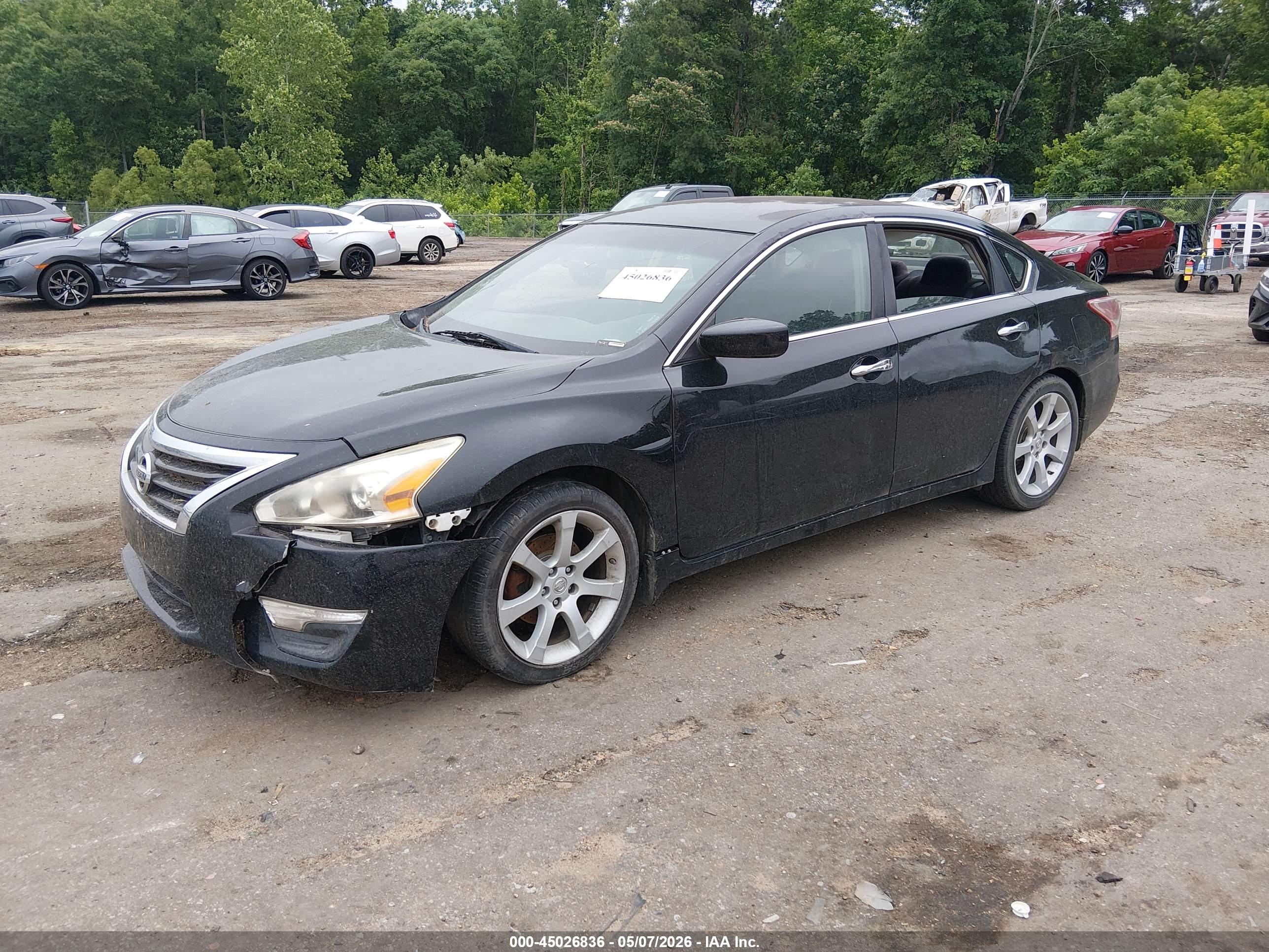 NISSAN ALTIMA image 2
