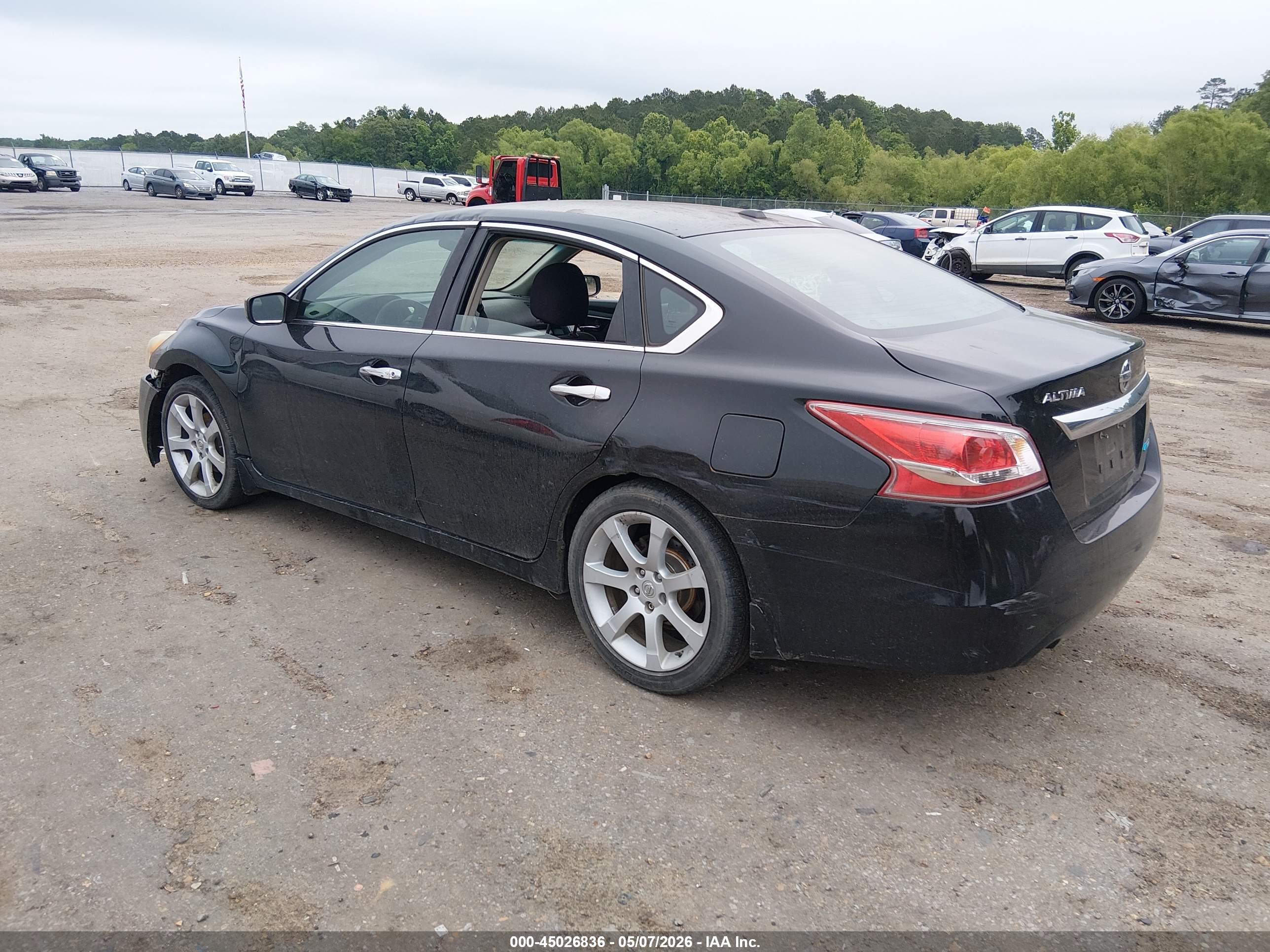 NISSAN ALTIMA image 3