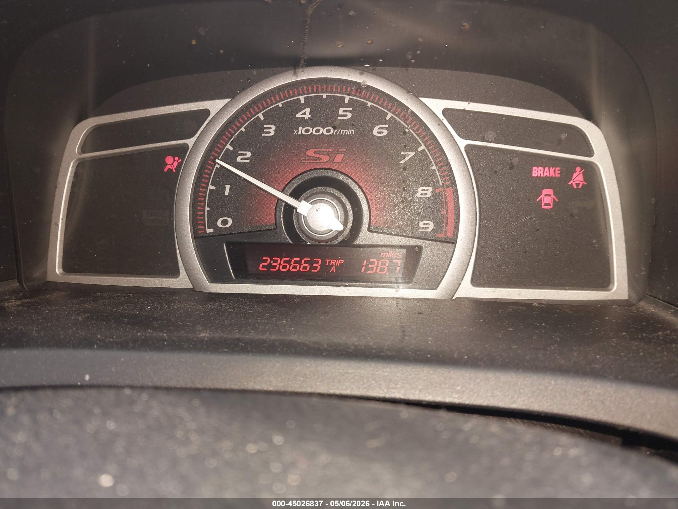 HONDA CIVIC image 7