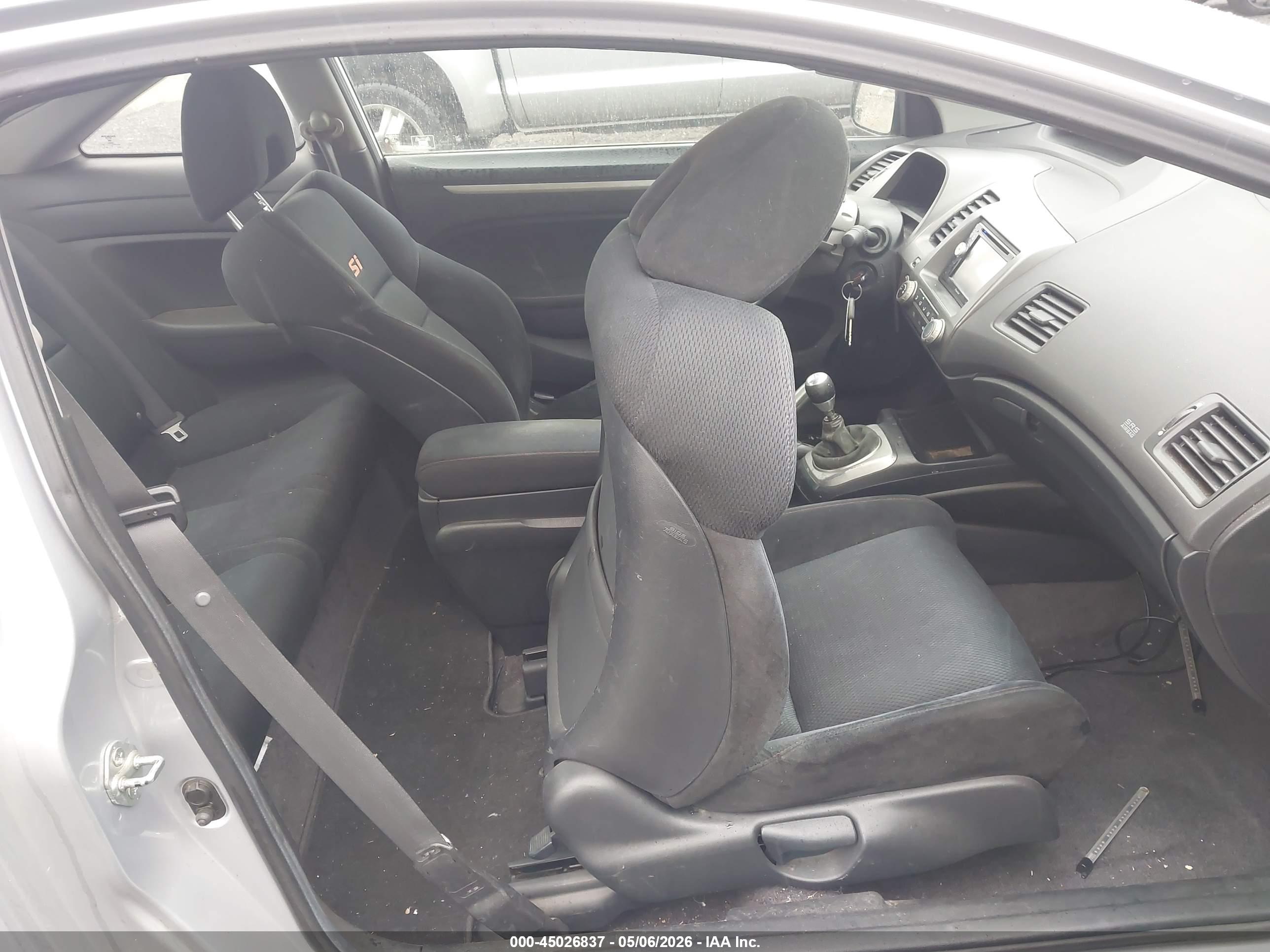 HONDA CIVIC image 8