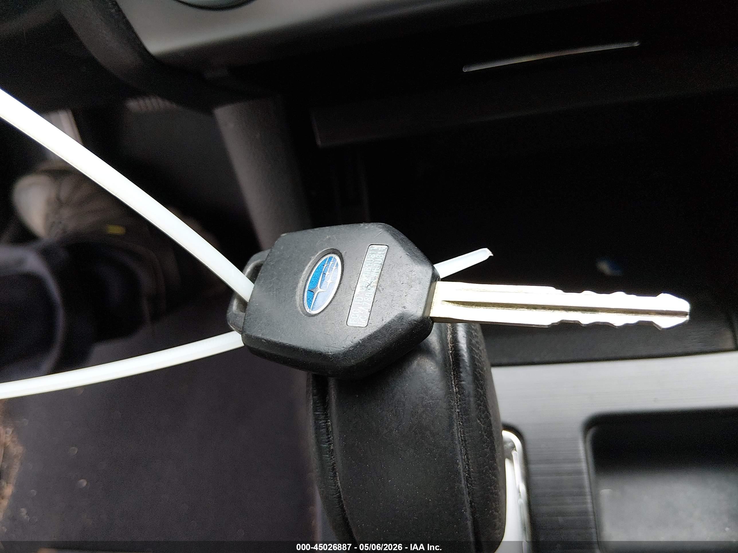 SUBARU LEGACY image 11