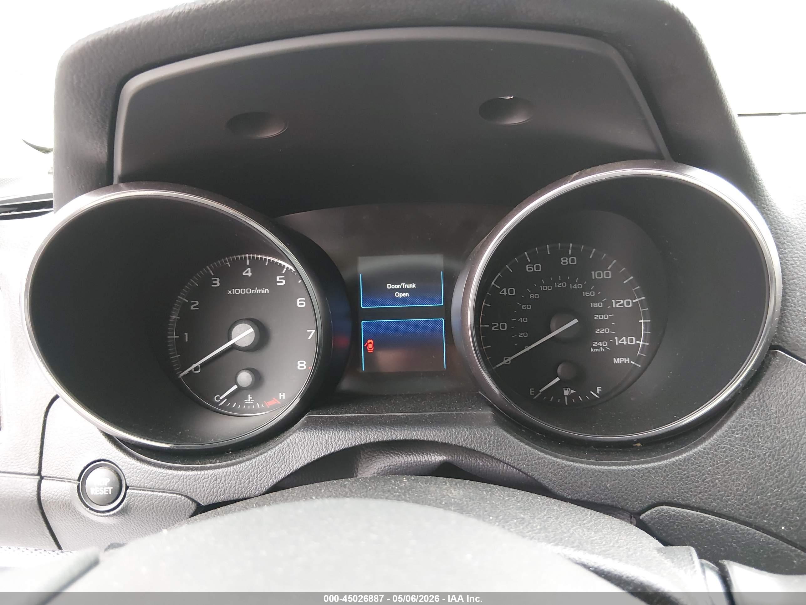 SUBARU LEGACY image 7