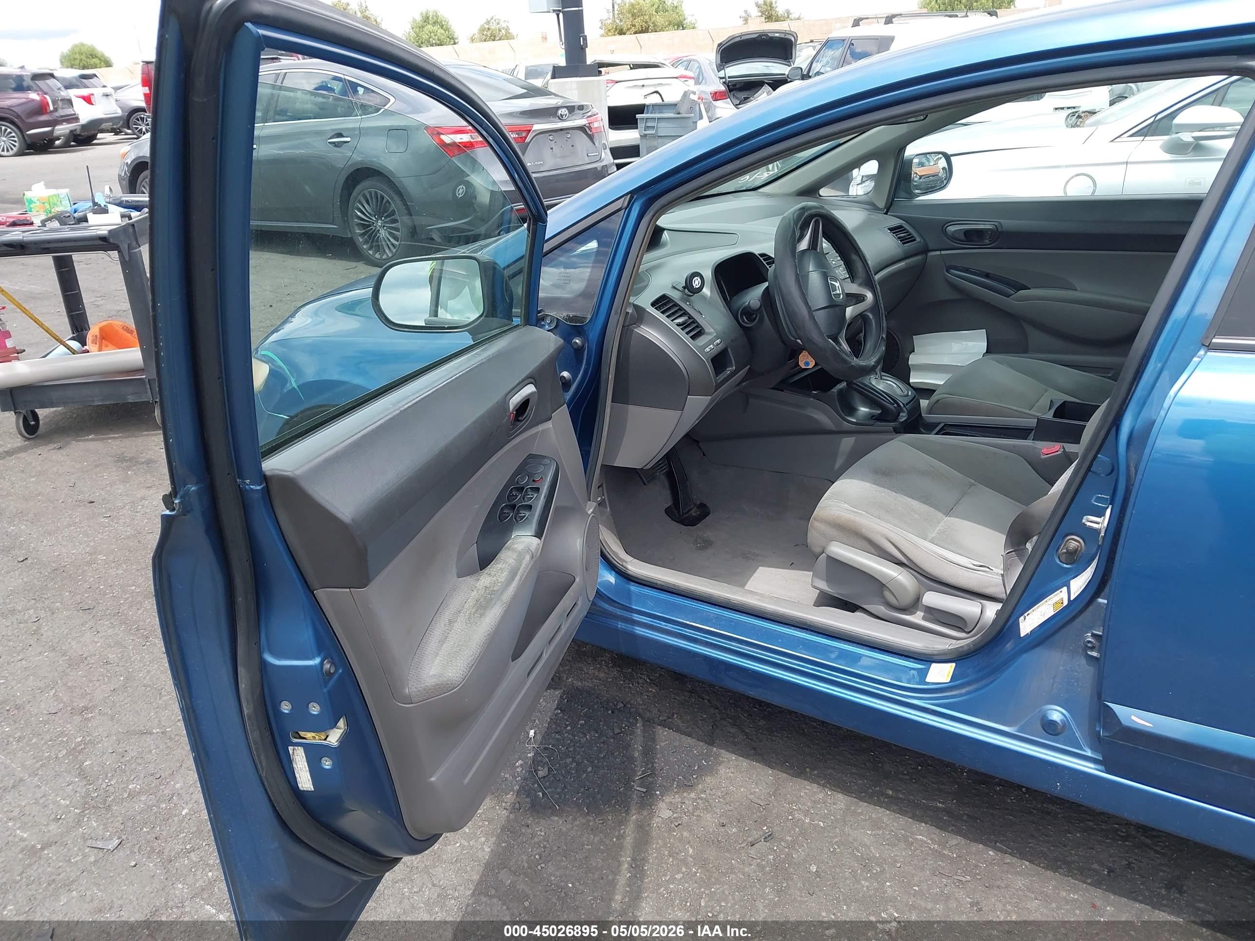 HONDA CIVIC image 5