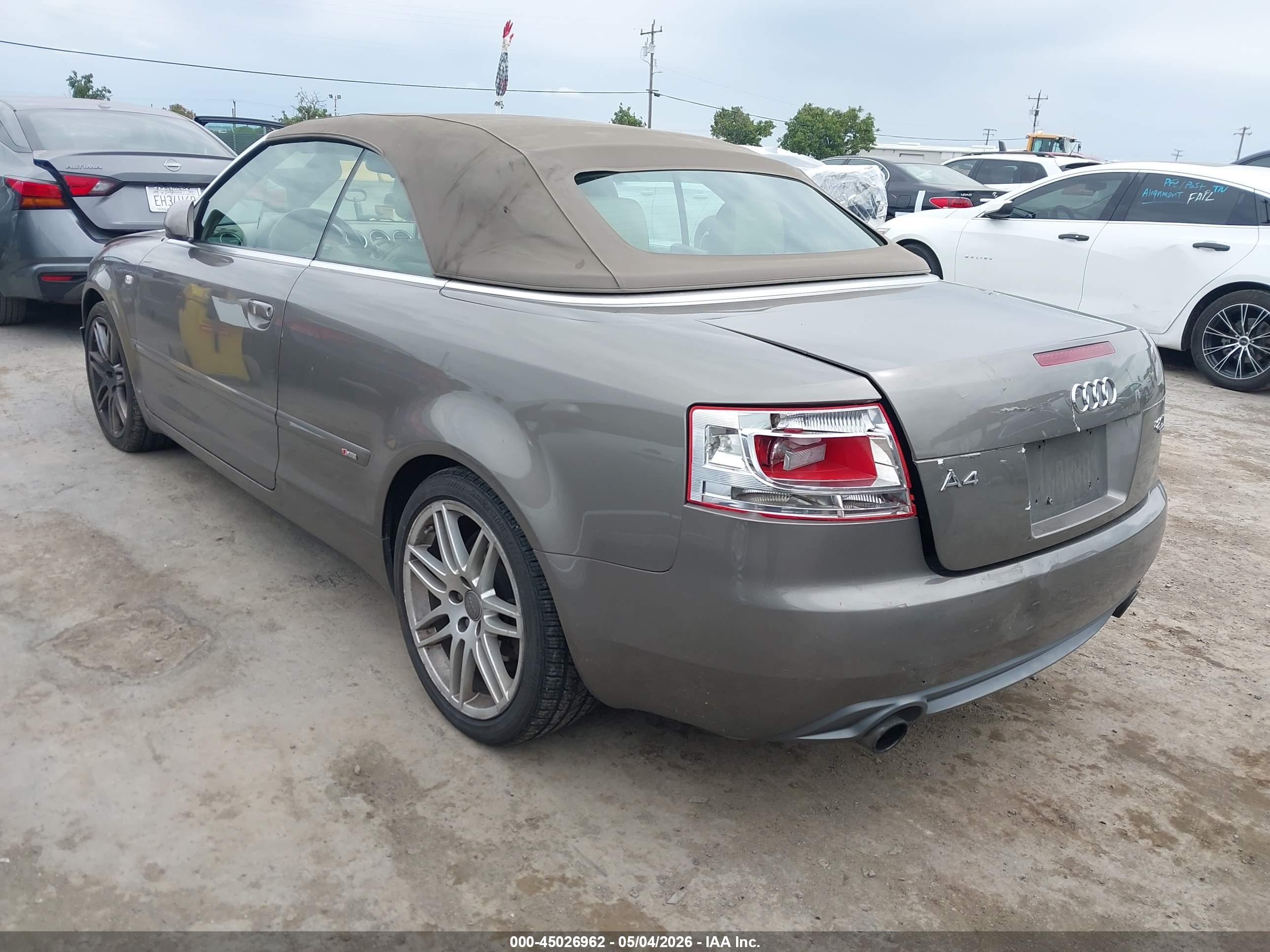 AUDI A4 image 3