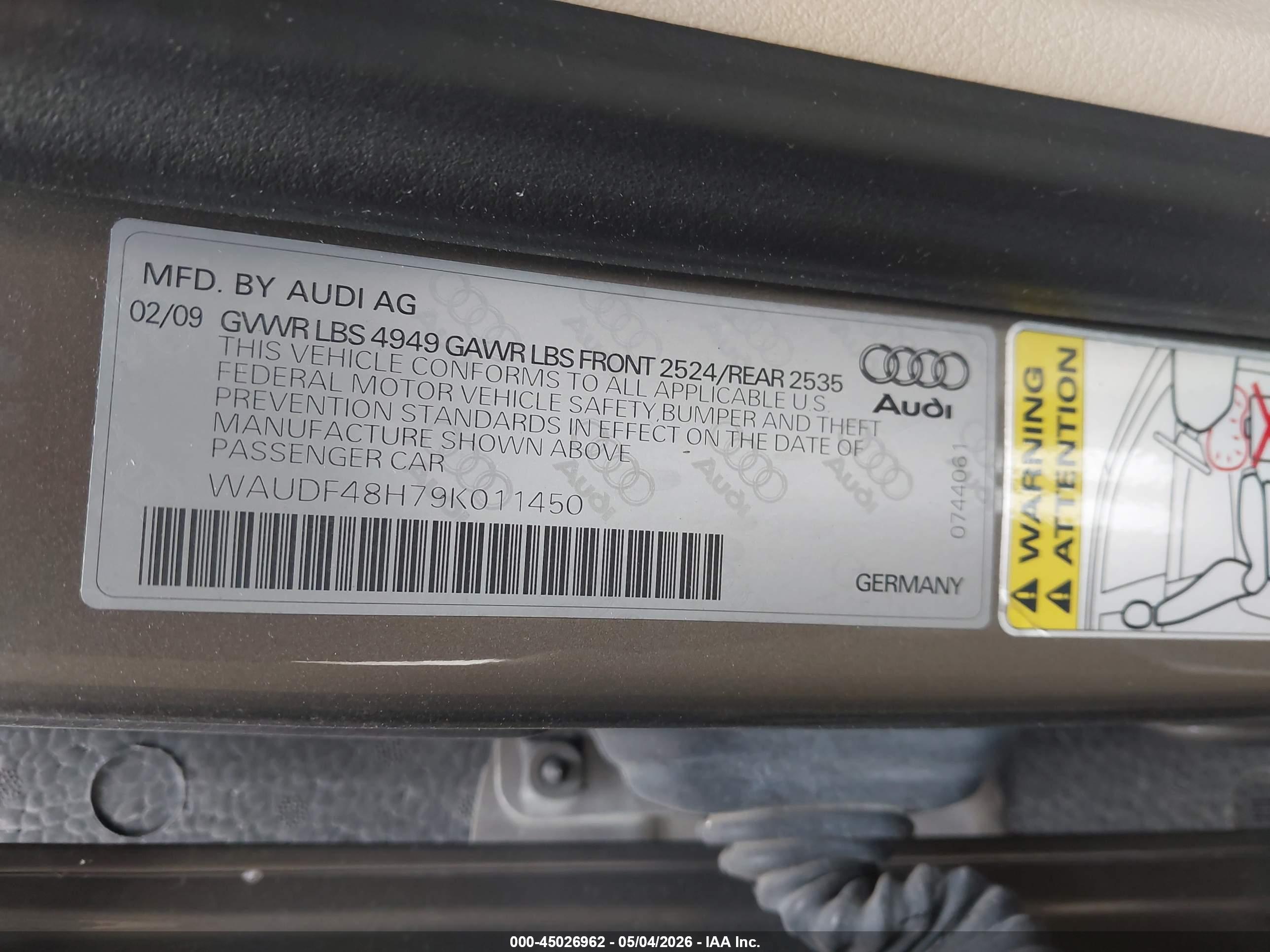 AUDI A4 image 9