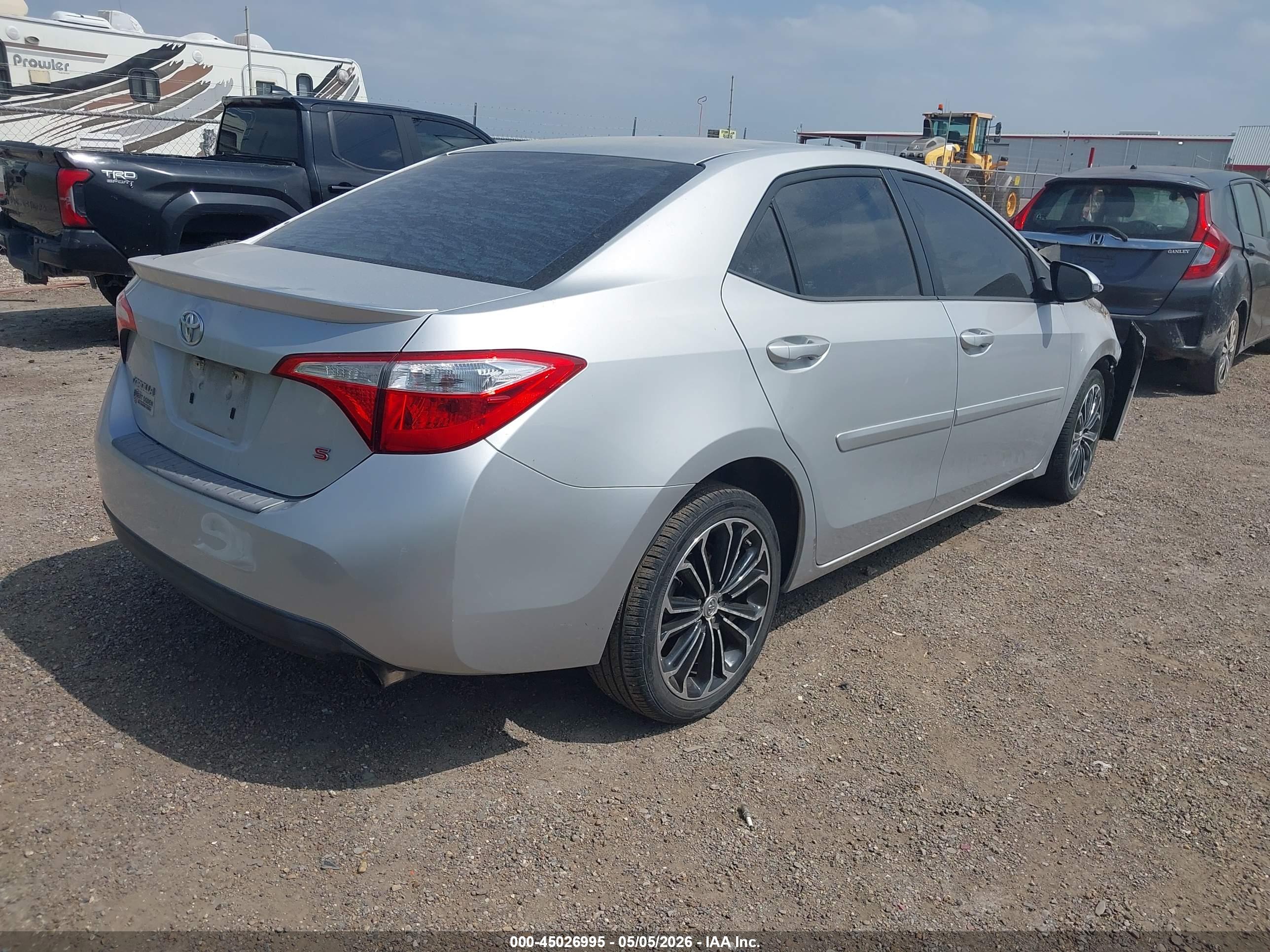TOYOTA COROLLA image 4