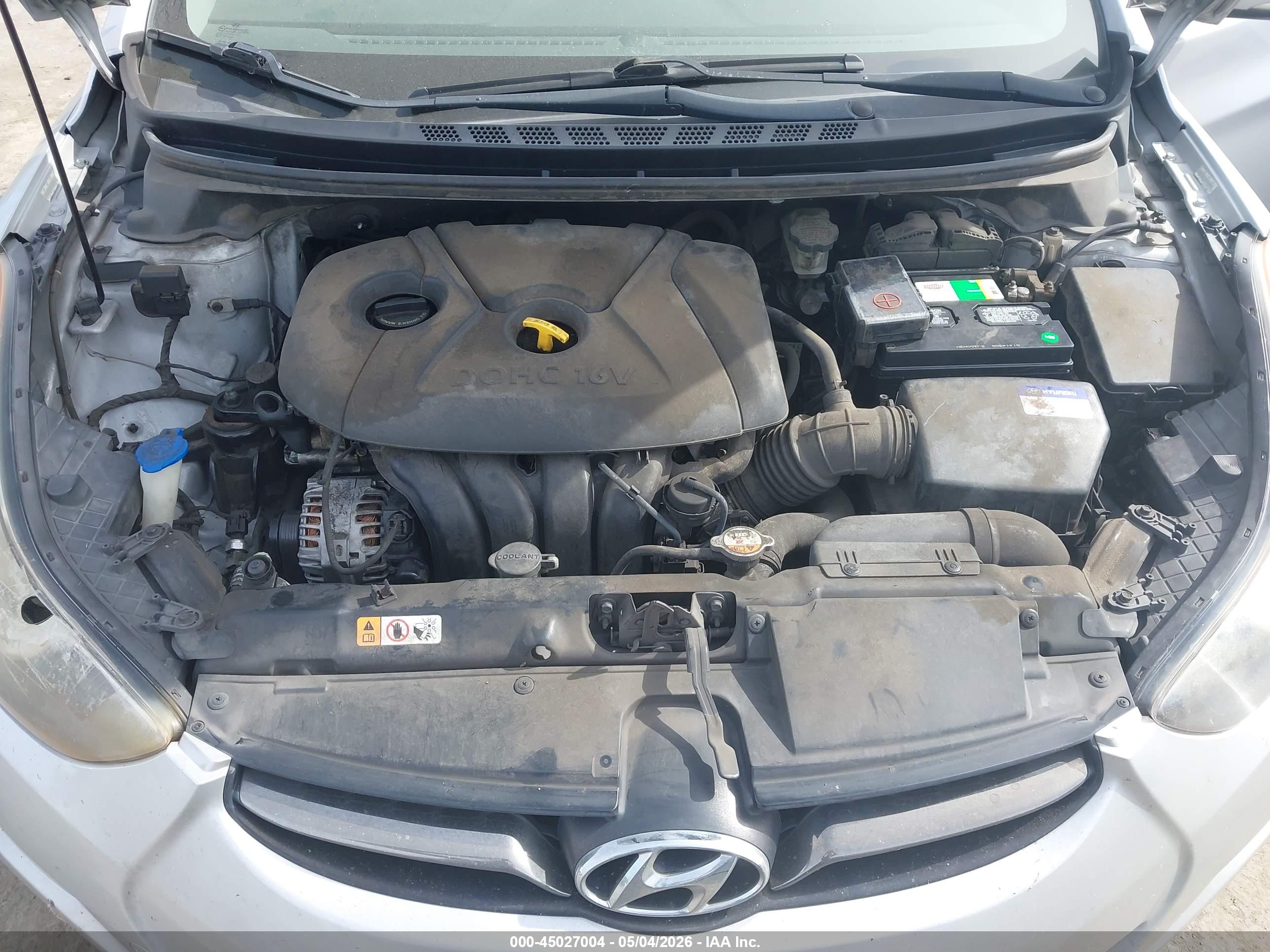 HYUNDAI ELANTRA image 10