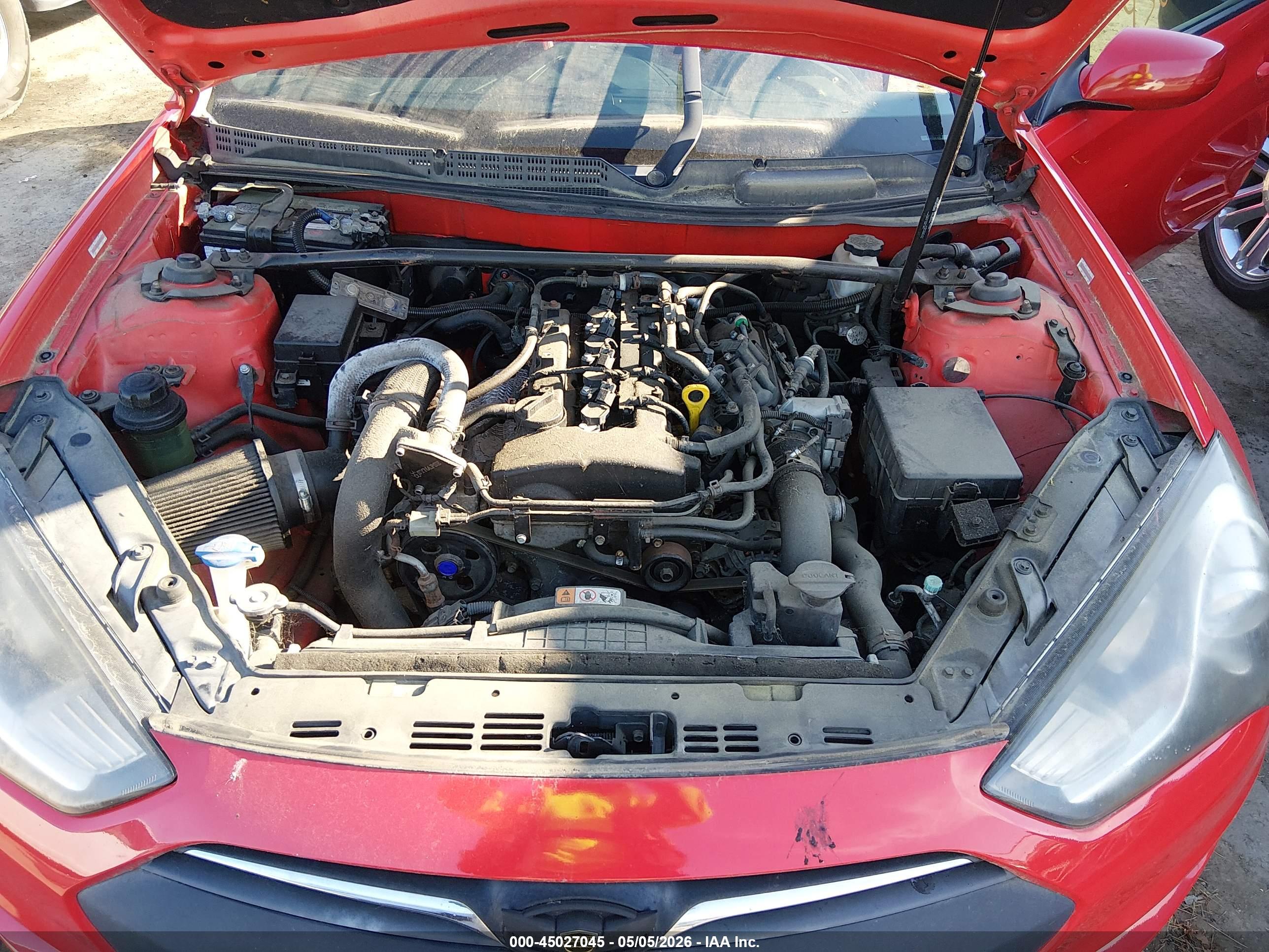 HYUNDAI GENESIS image 10