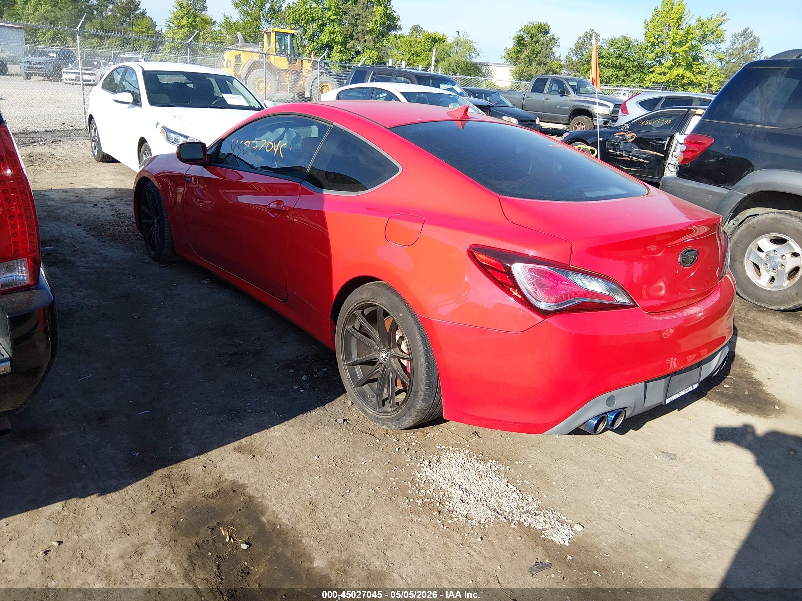 HYUNDAI GENESIS image 3