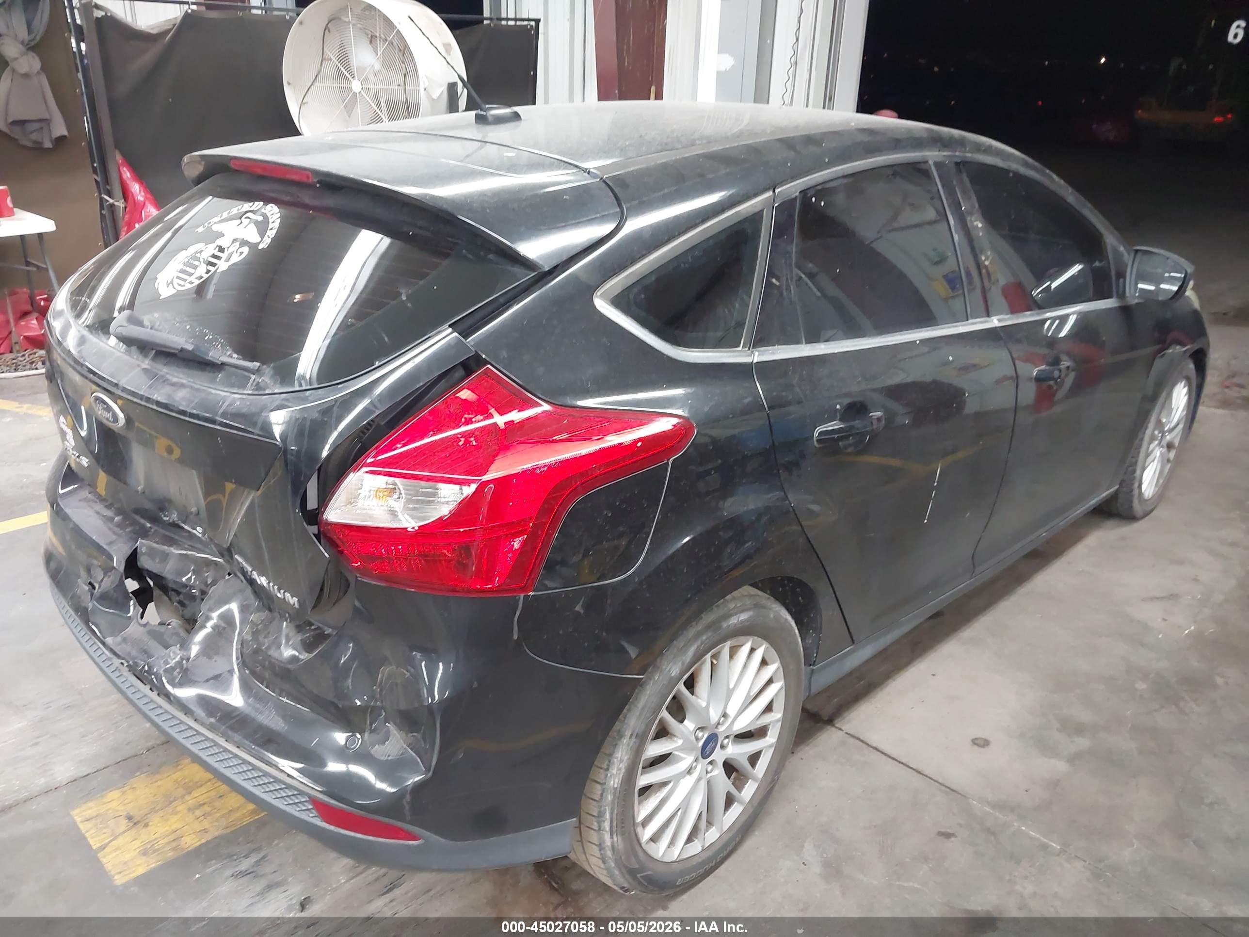 FORD FOCUS image 4