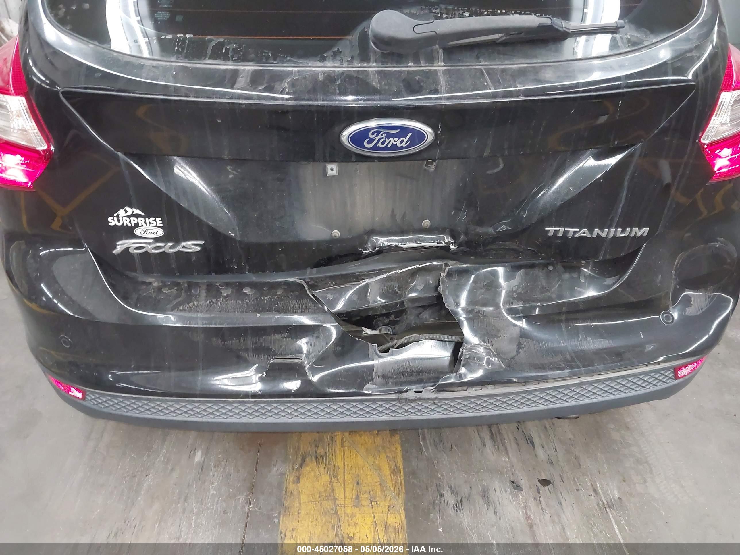 FORD FOCUS image 6
