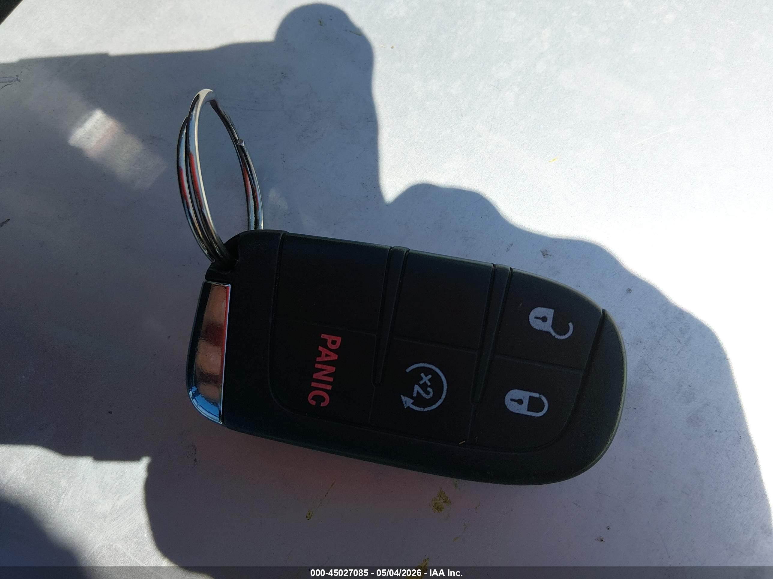 JEEP RENEGADE image 11