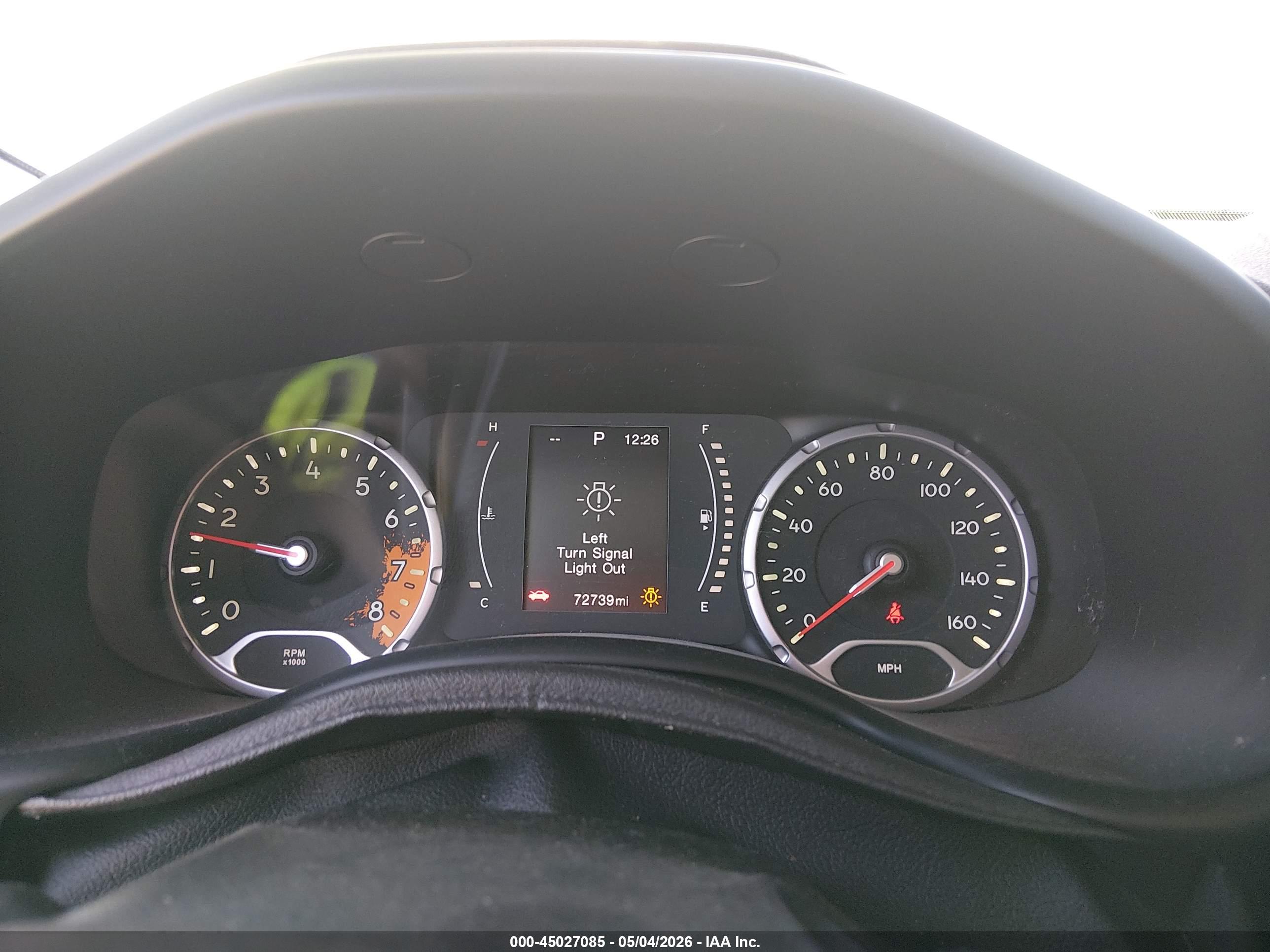 JEEP RENEGADE image 7