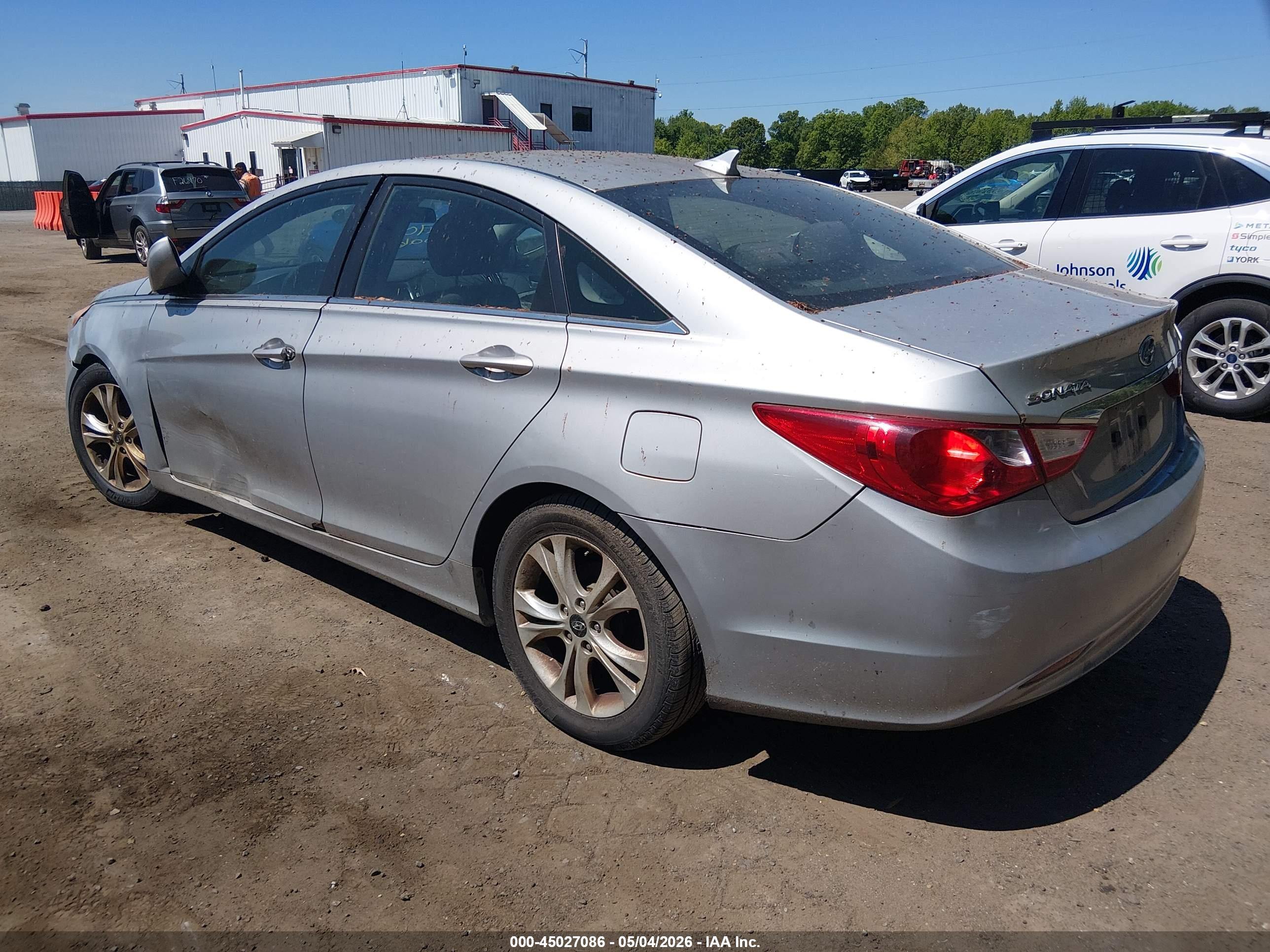 HYUNDAI SONATA image 3