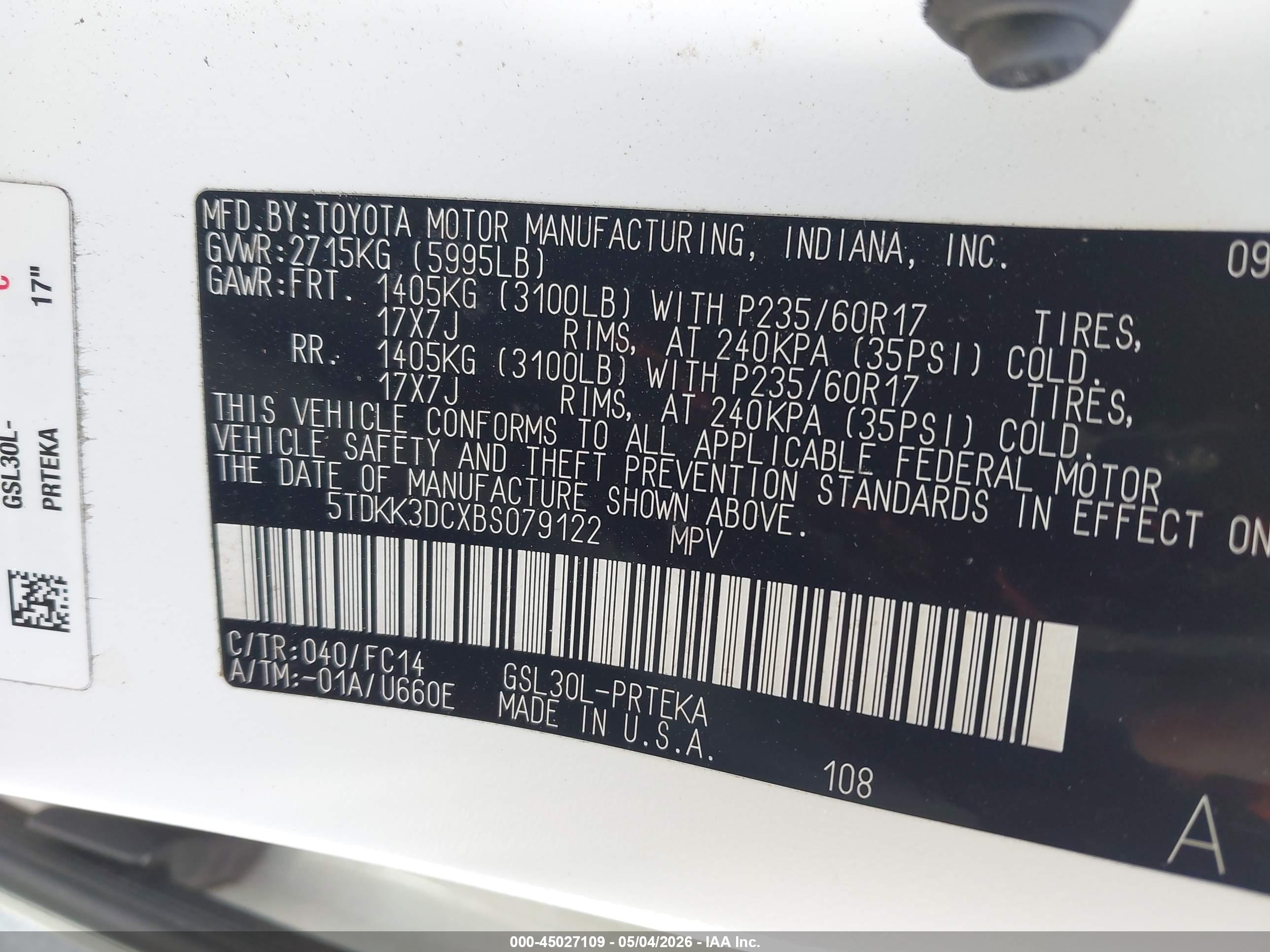 TOYOTA SIENNA image 9