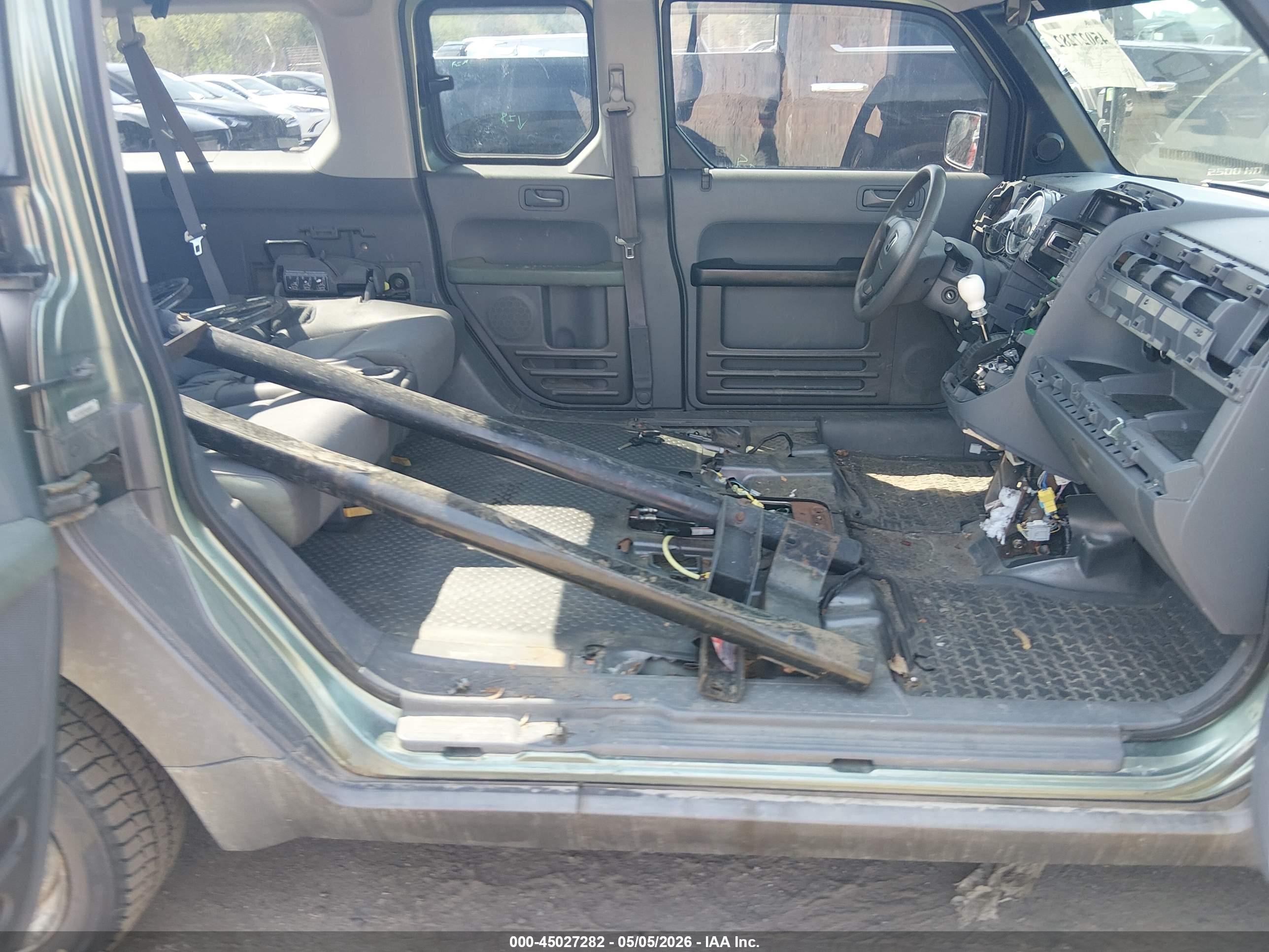 HONDA ELEMENT image 8