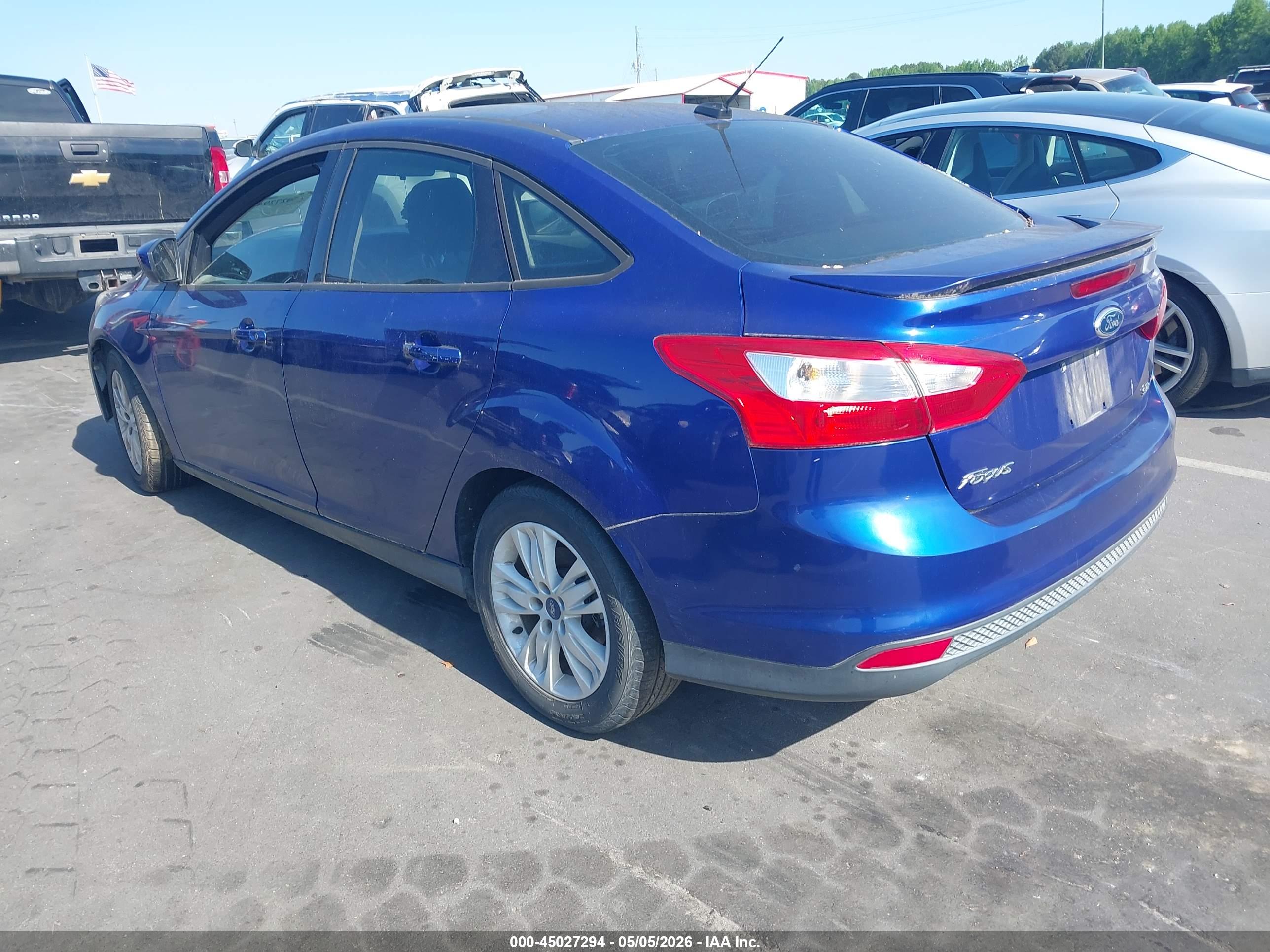 FORD FOCUS image 3