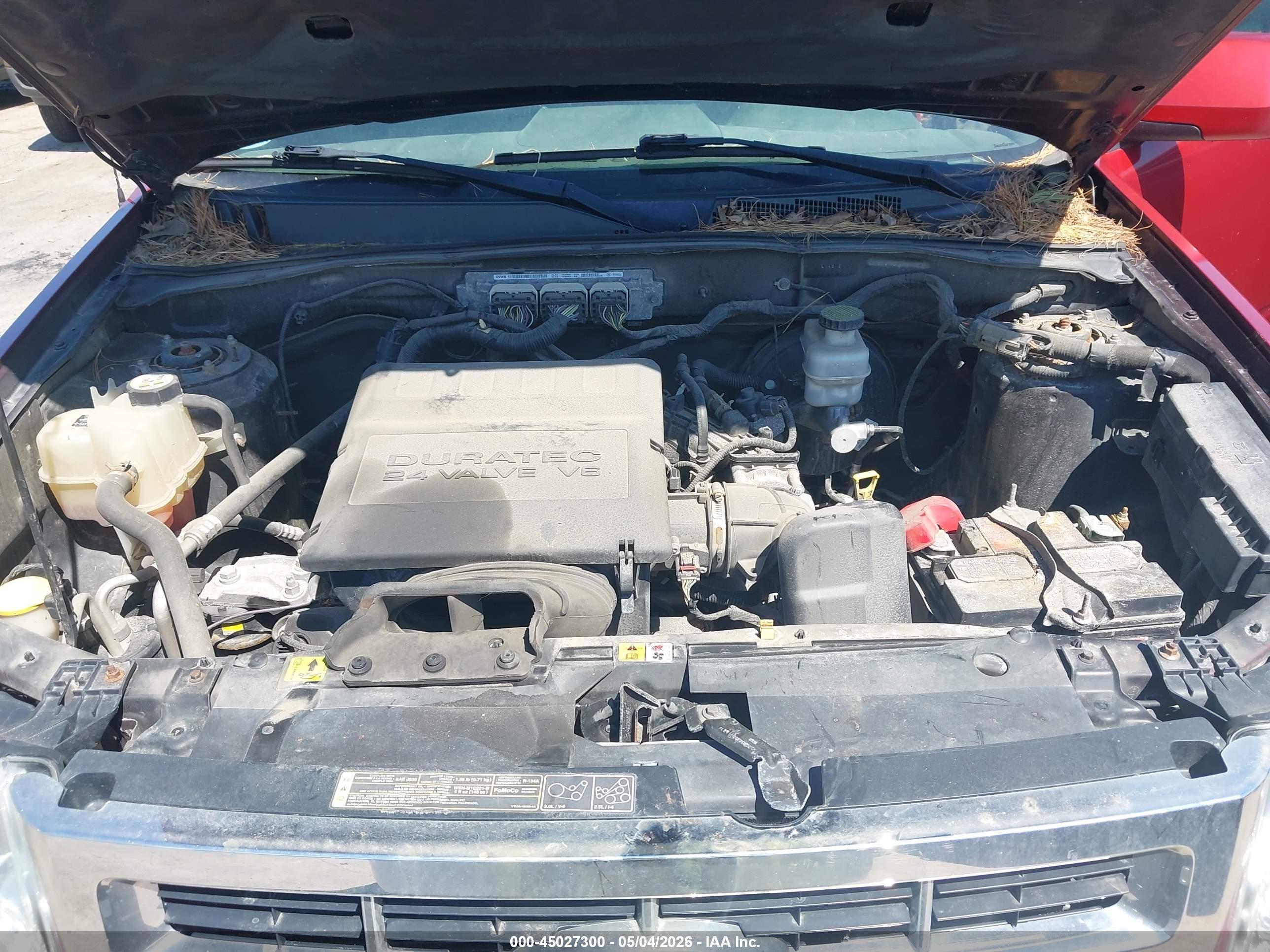 FORD ESCAPE image 10