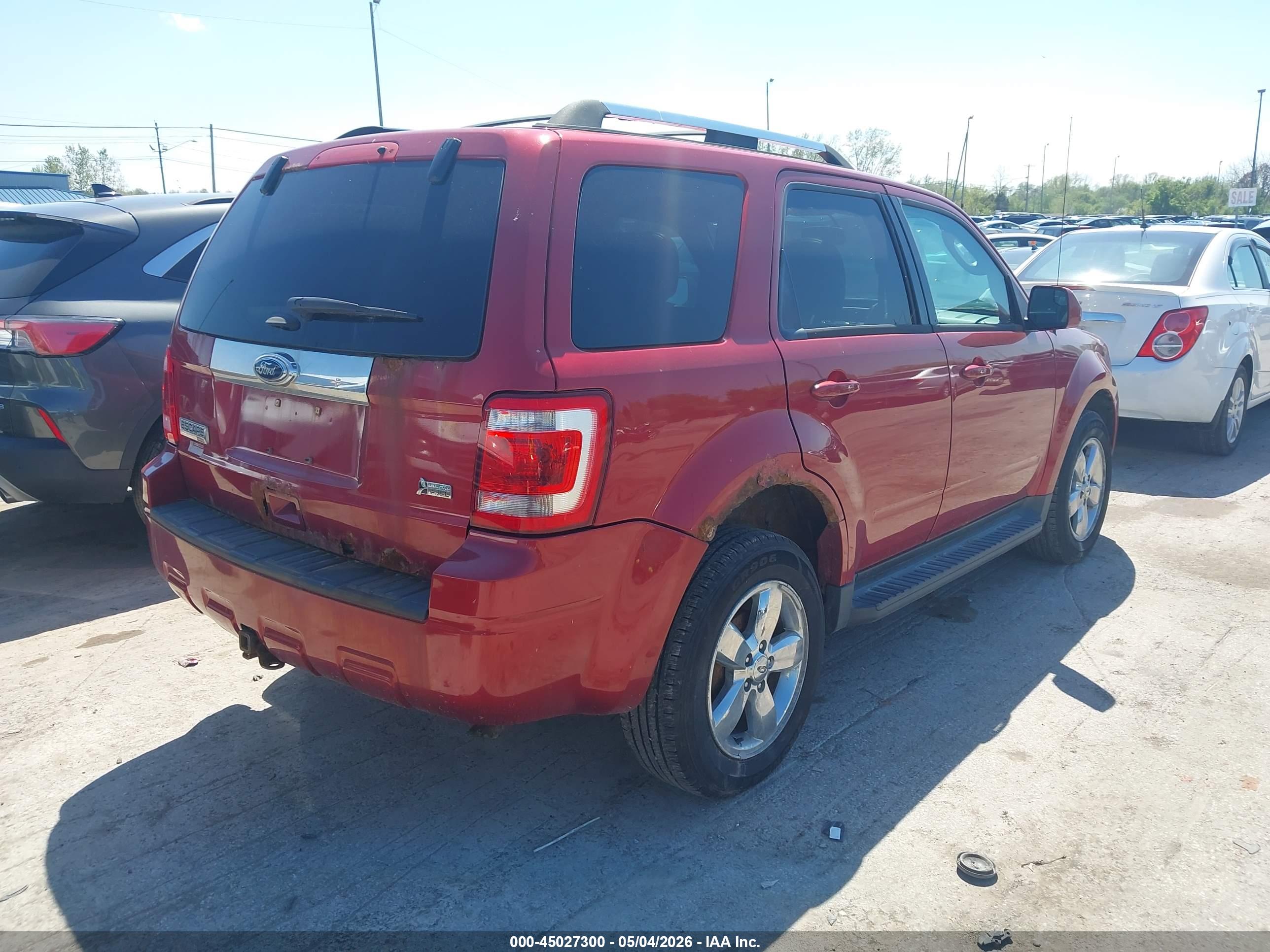 FORD ESCAPE image 4