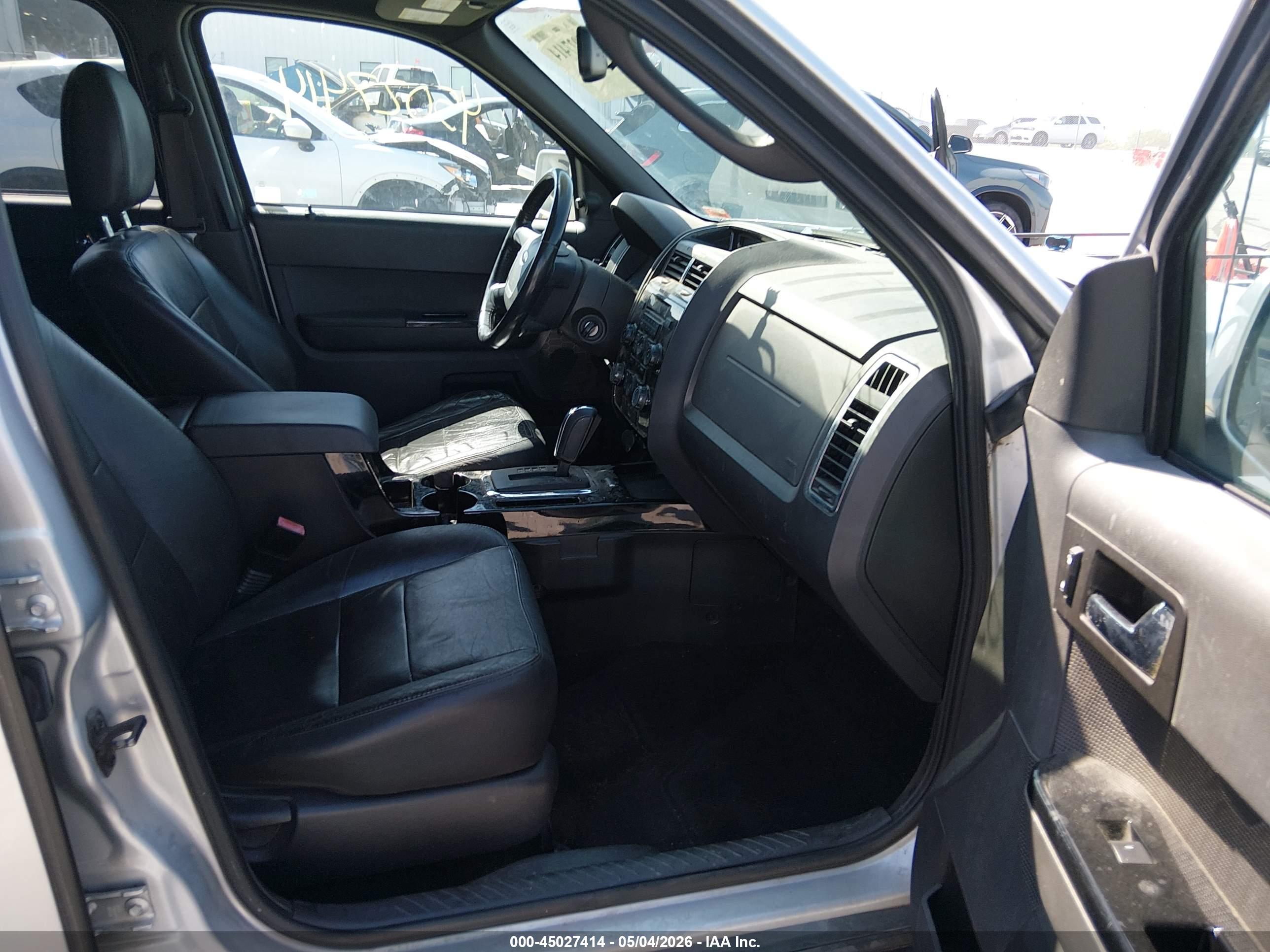 FORD ESCAPE image 5