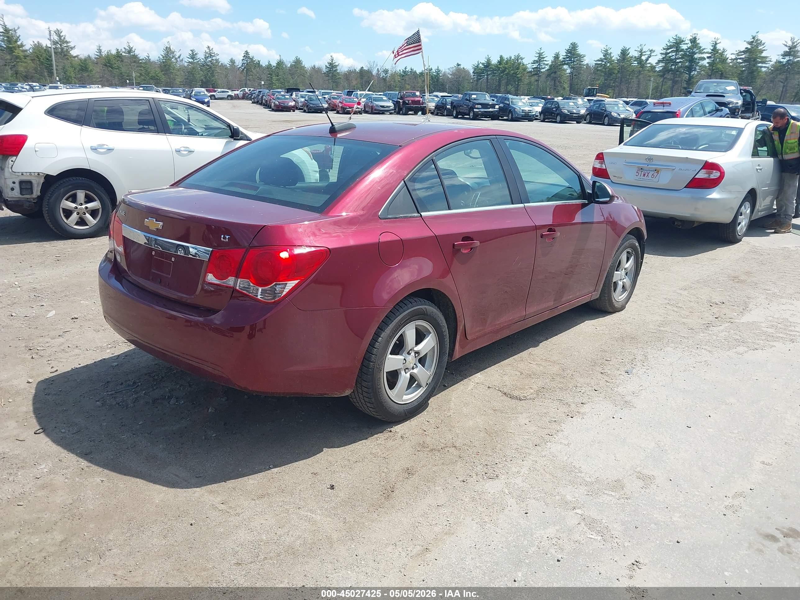 CHEVROLET CRUZE image 4