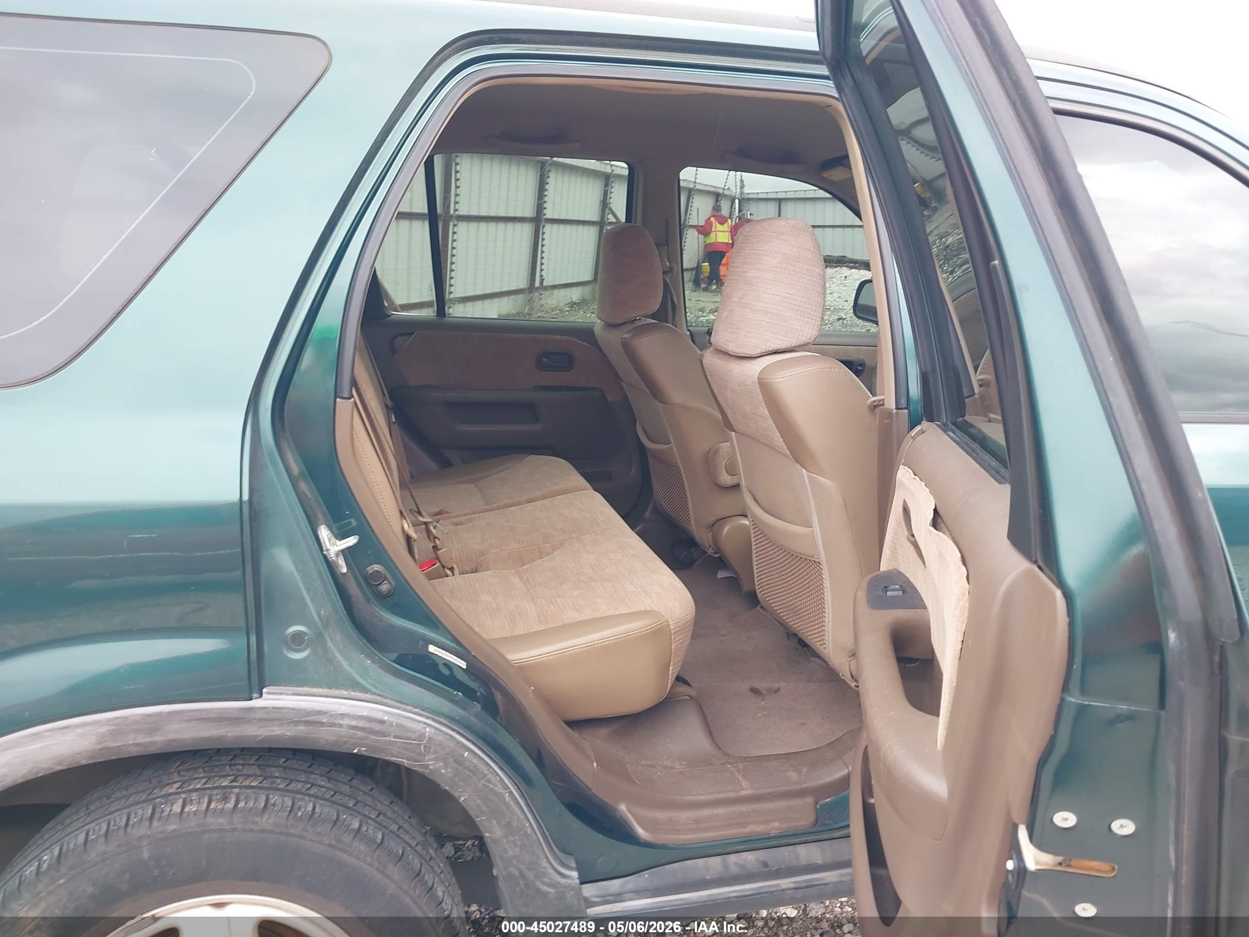 HONDA CR-V image 8