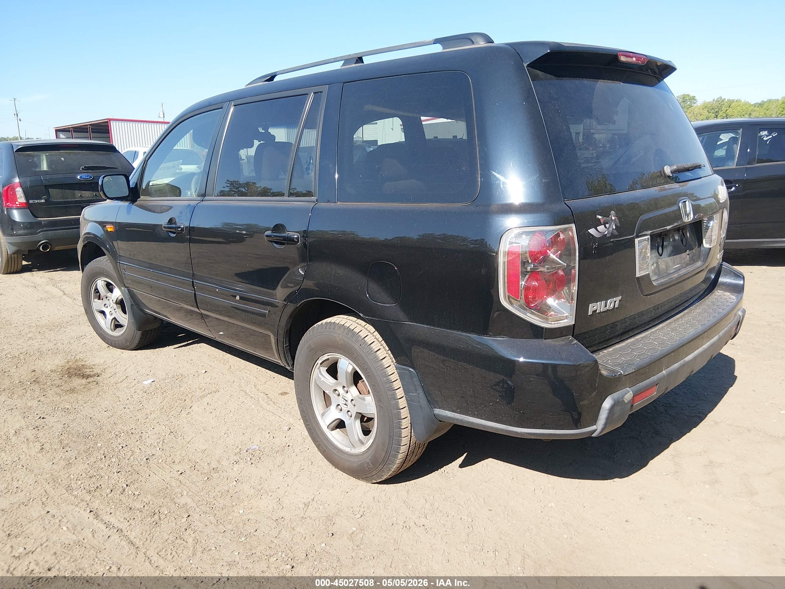 HONDA PILOT image 3