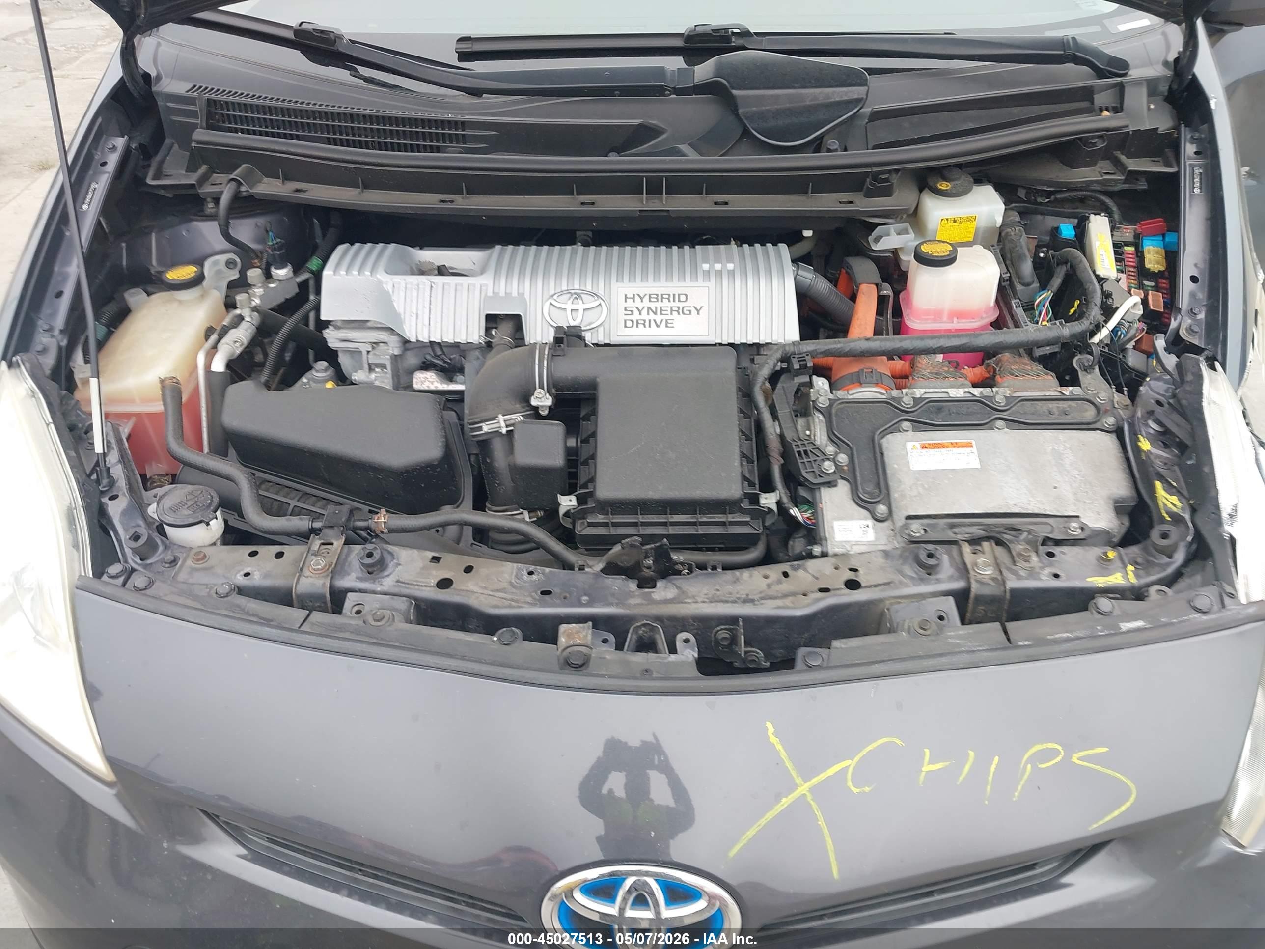TOYOTA PRIUS image 10