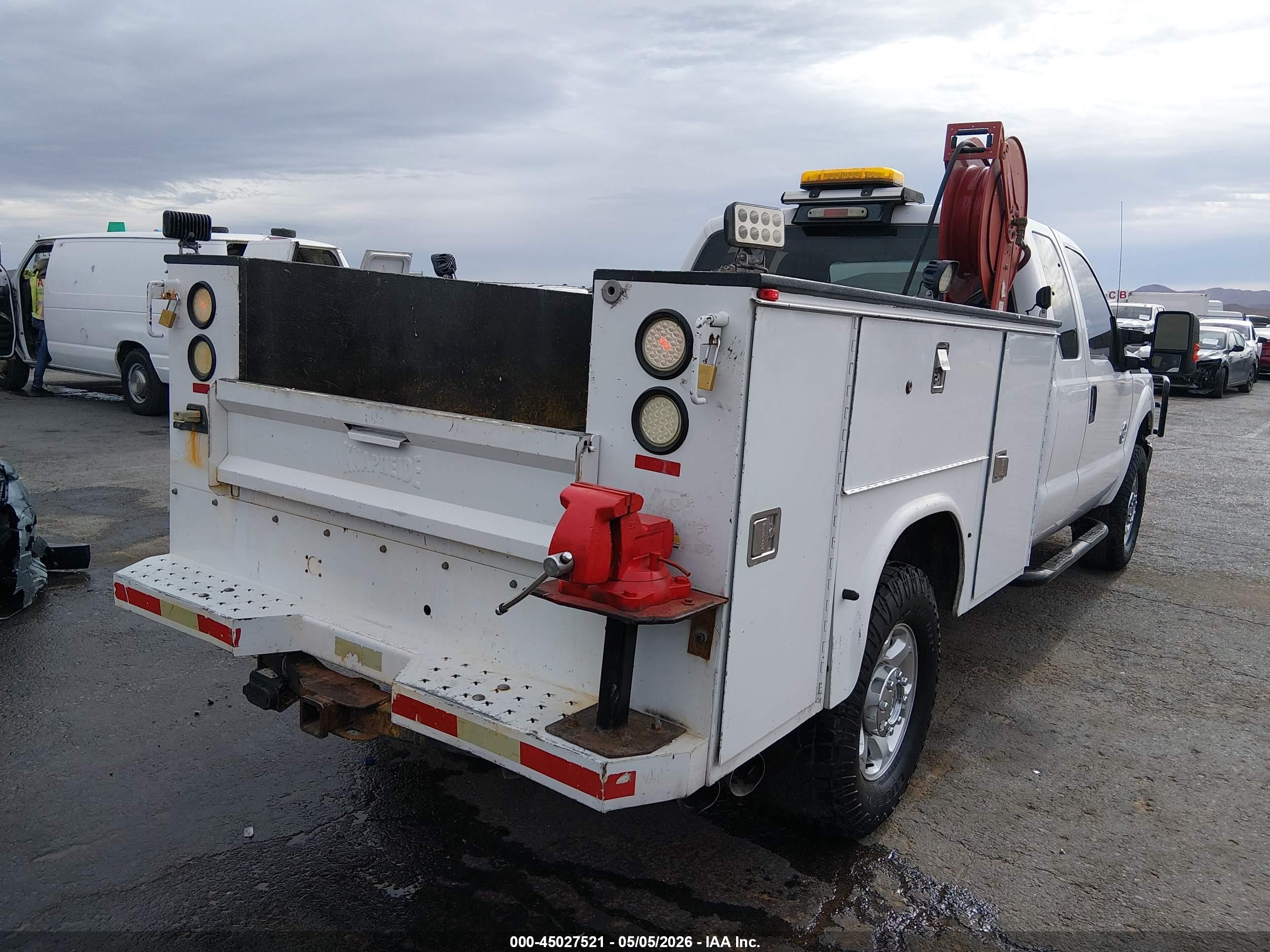 FORD F-250 image 4