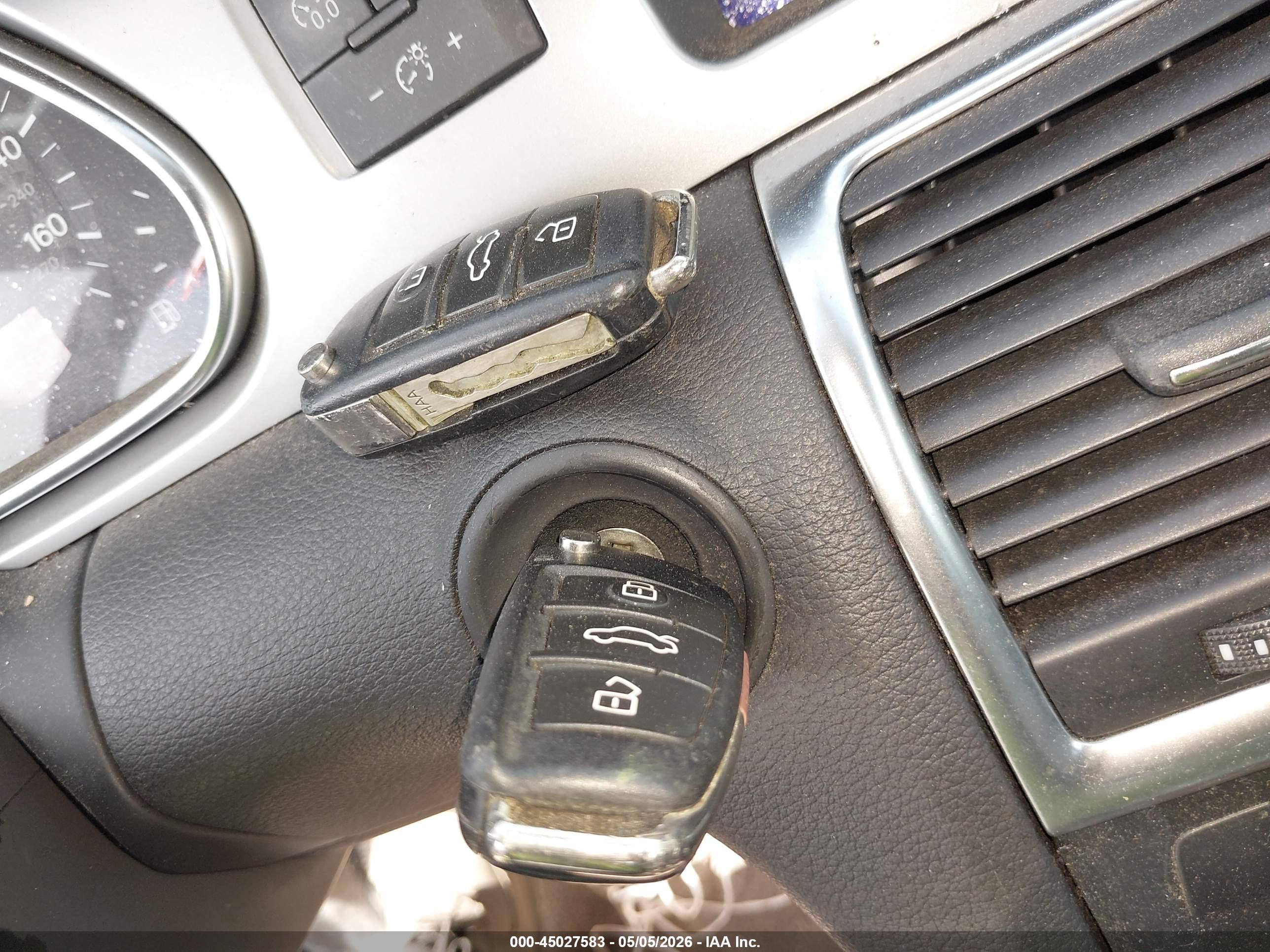 AUDI Q7 image 11
