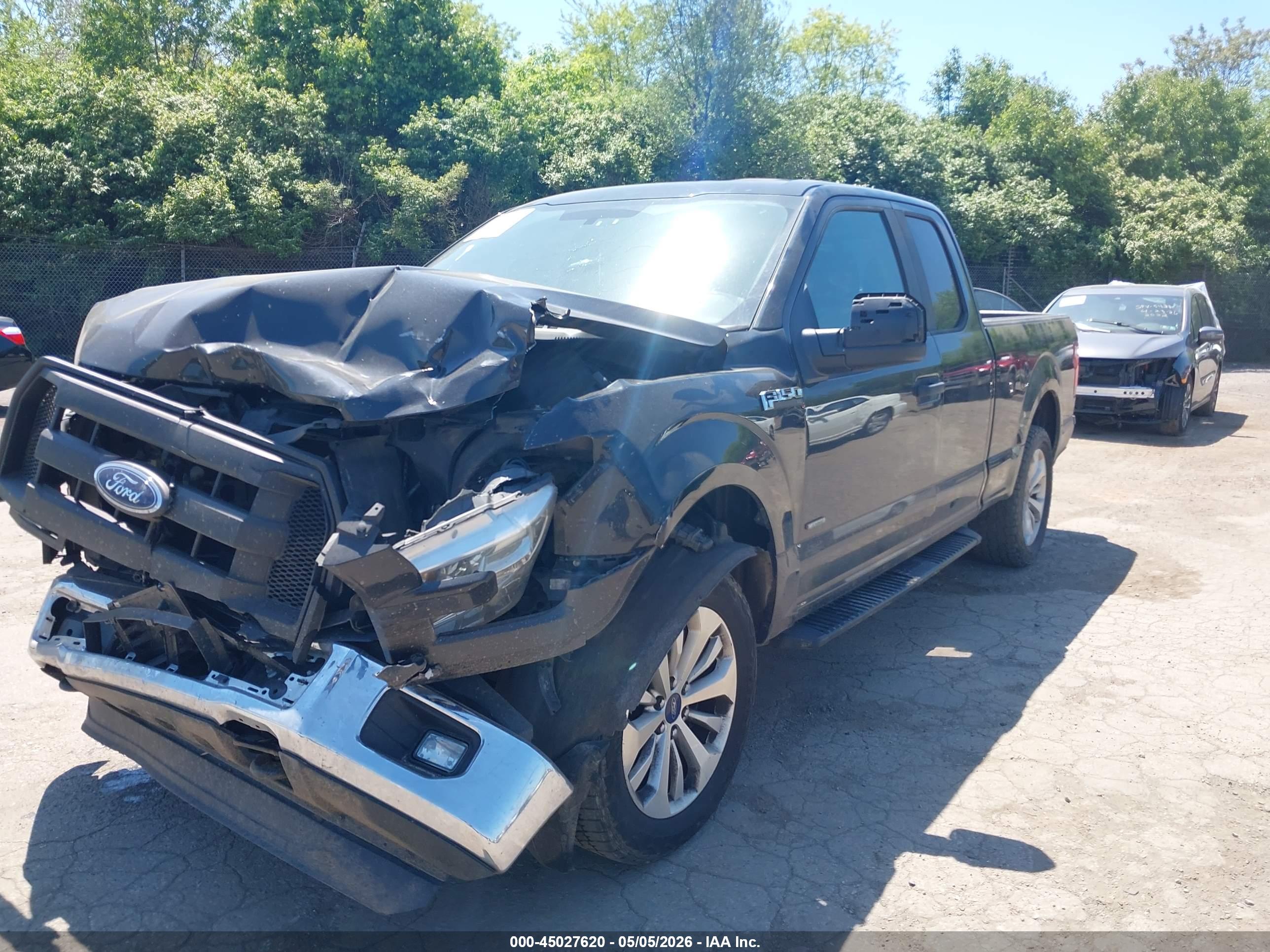 FORD F-150 image 2