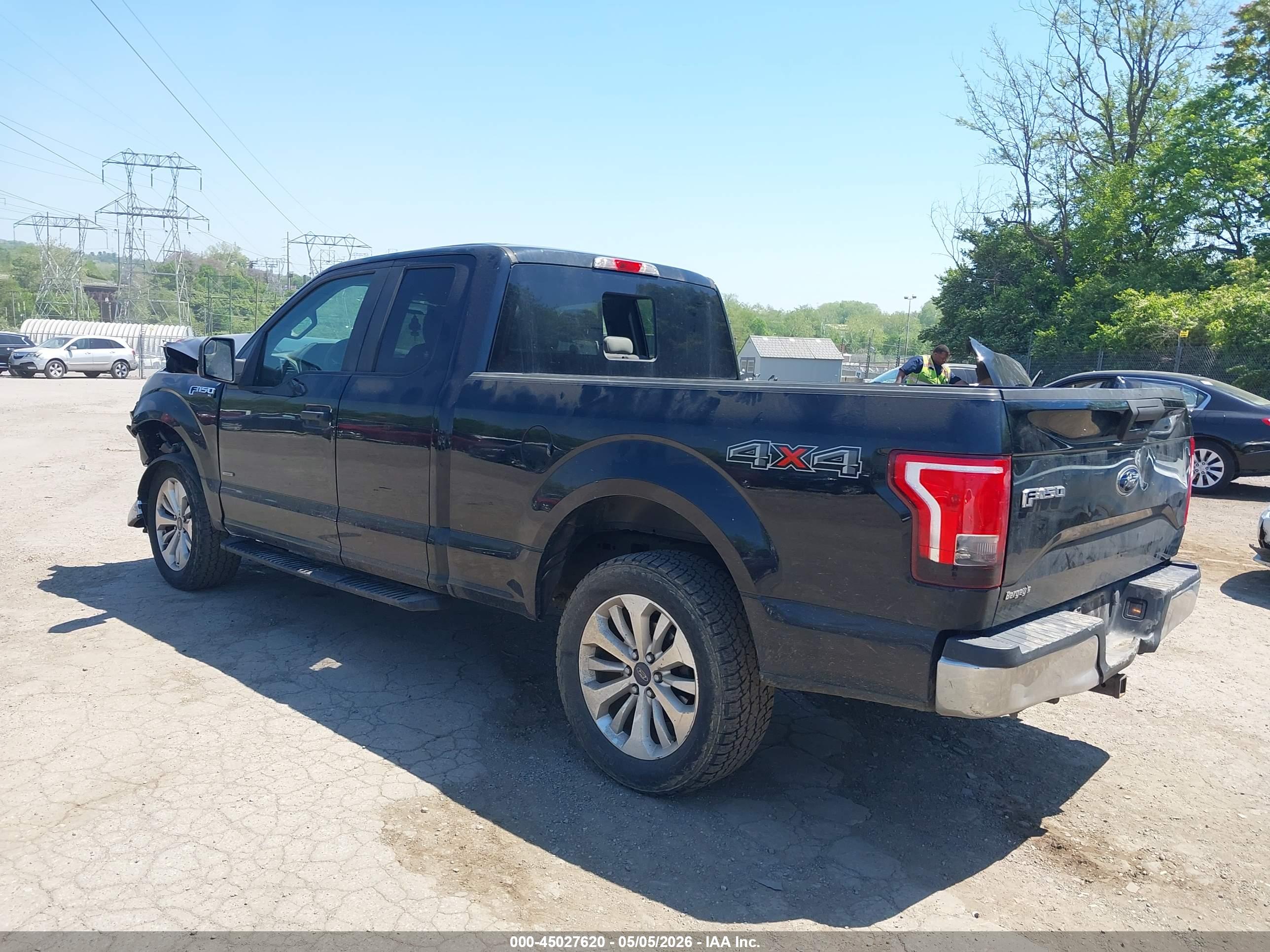 FORD F-150 image 3