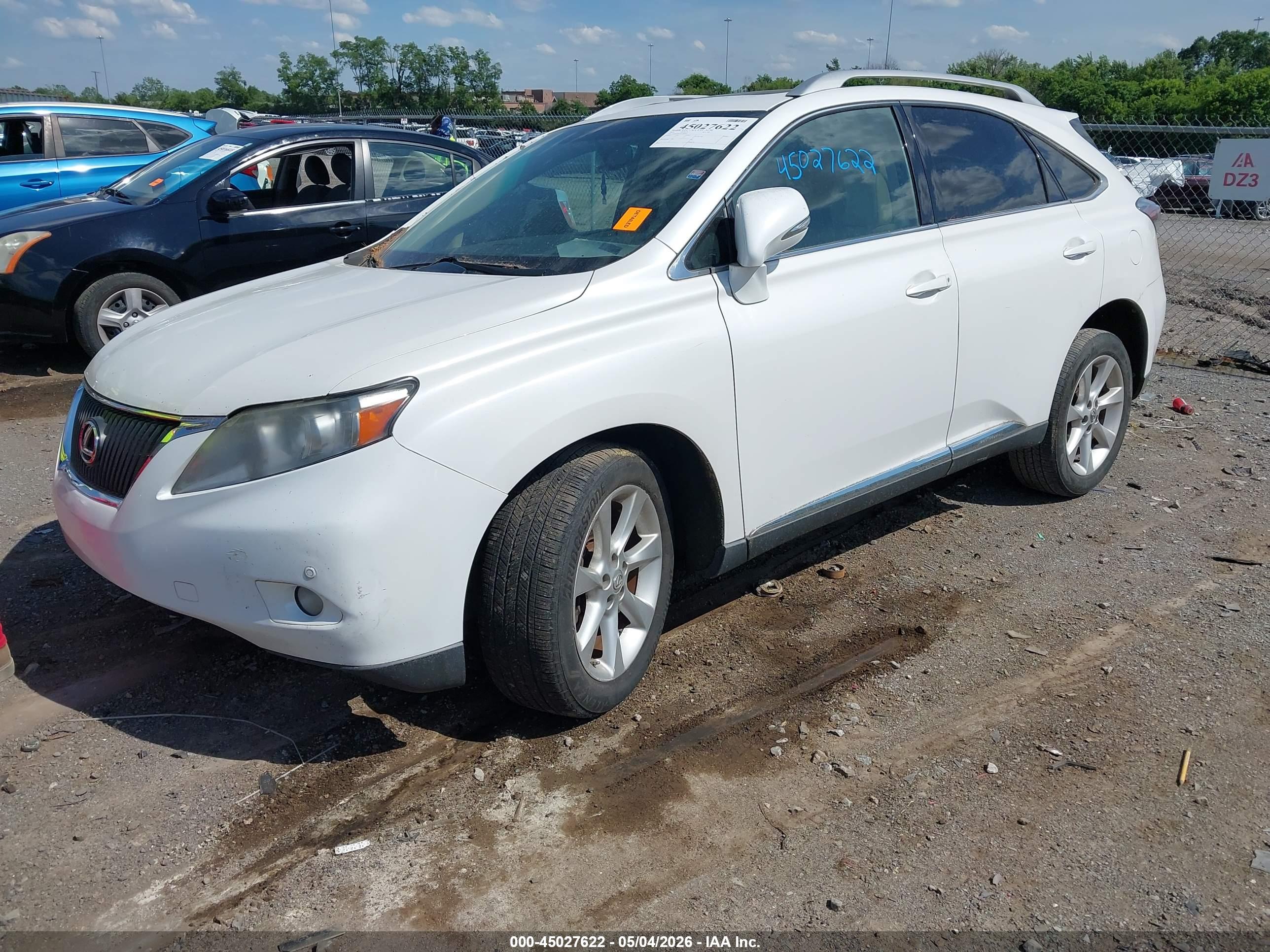 LEXUS RX image 2