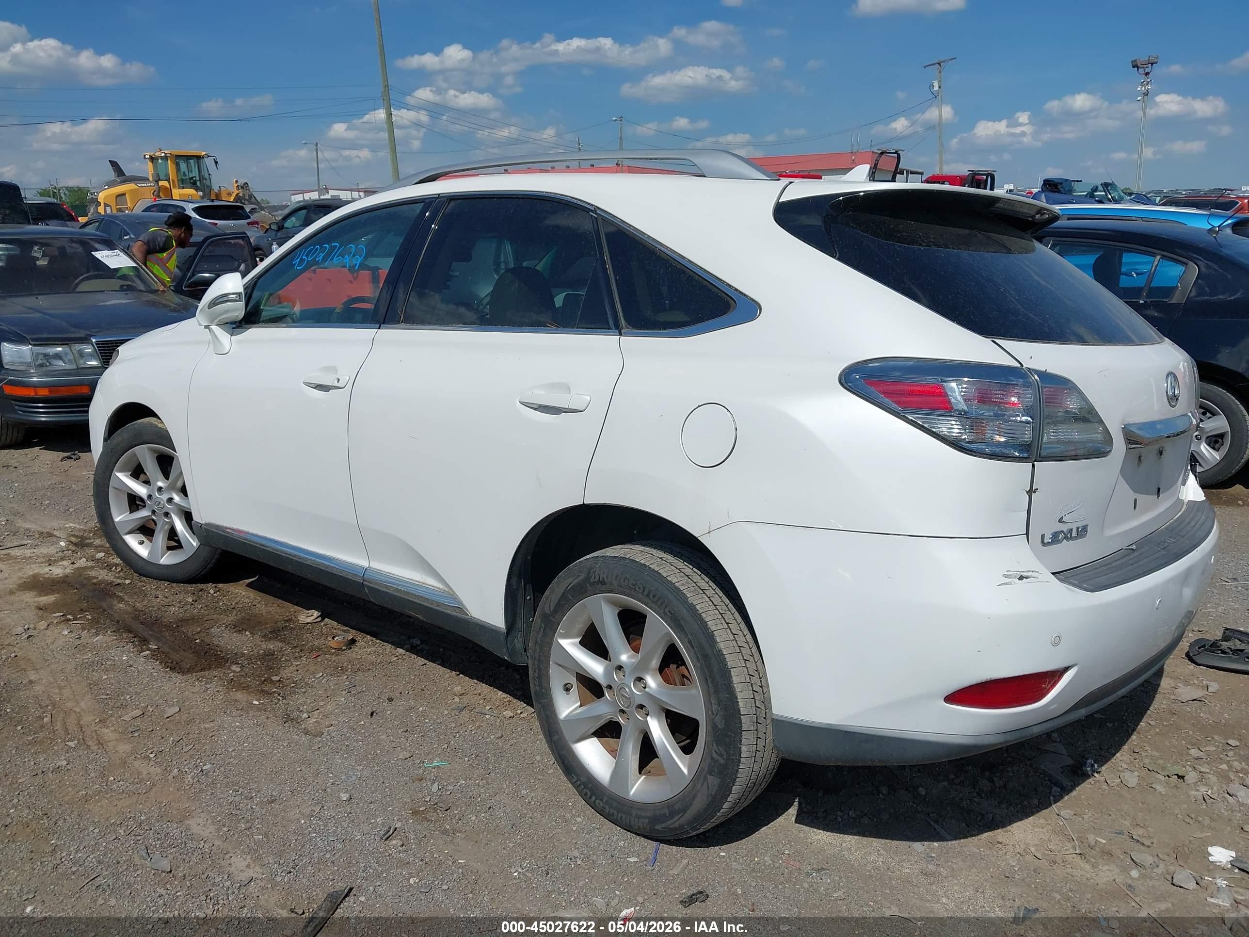 LEXUS RX image 3