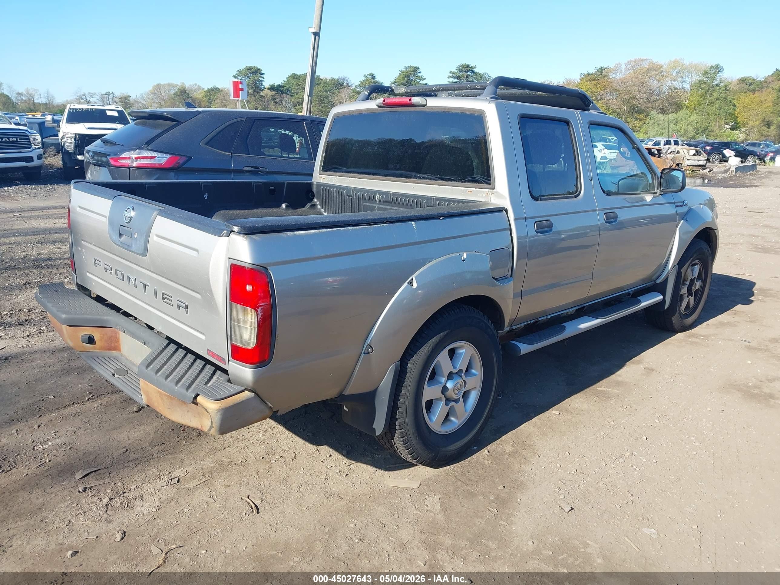 NISSAN FRONTIER image 4