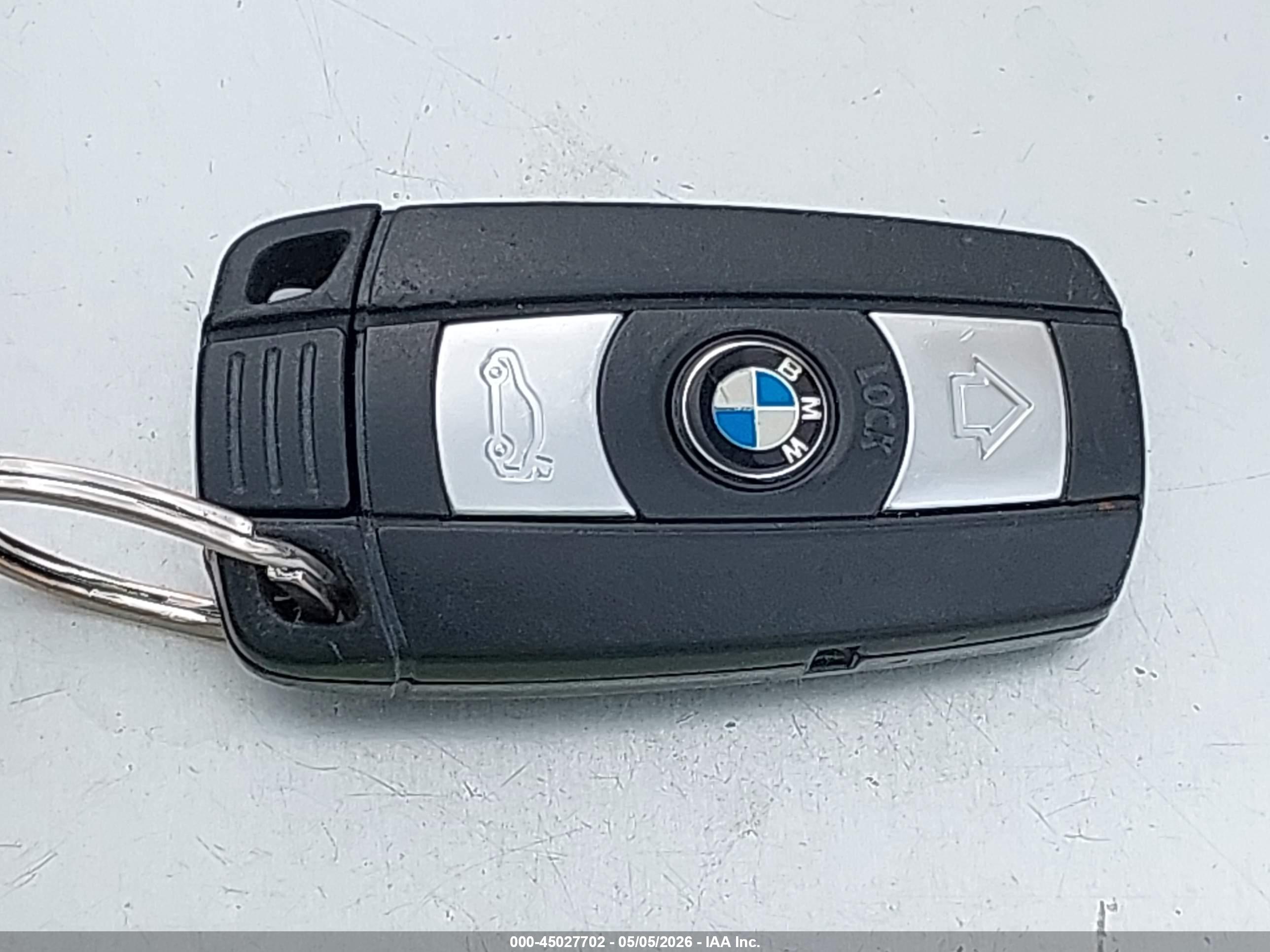 BMW X1 image 11