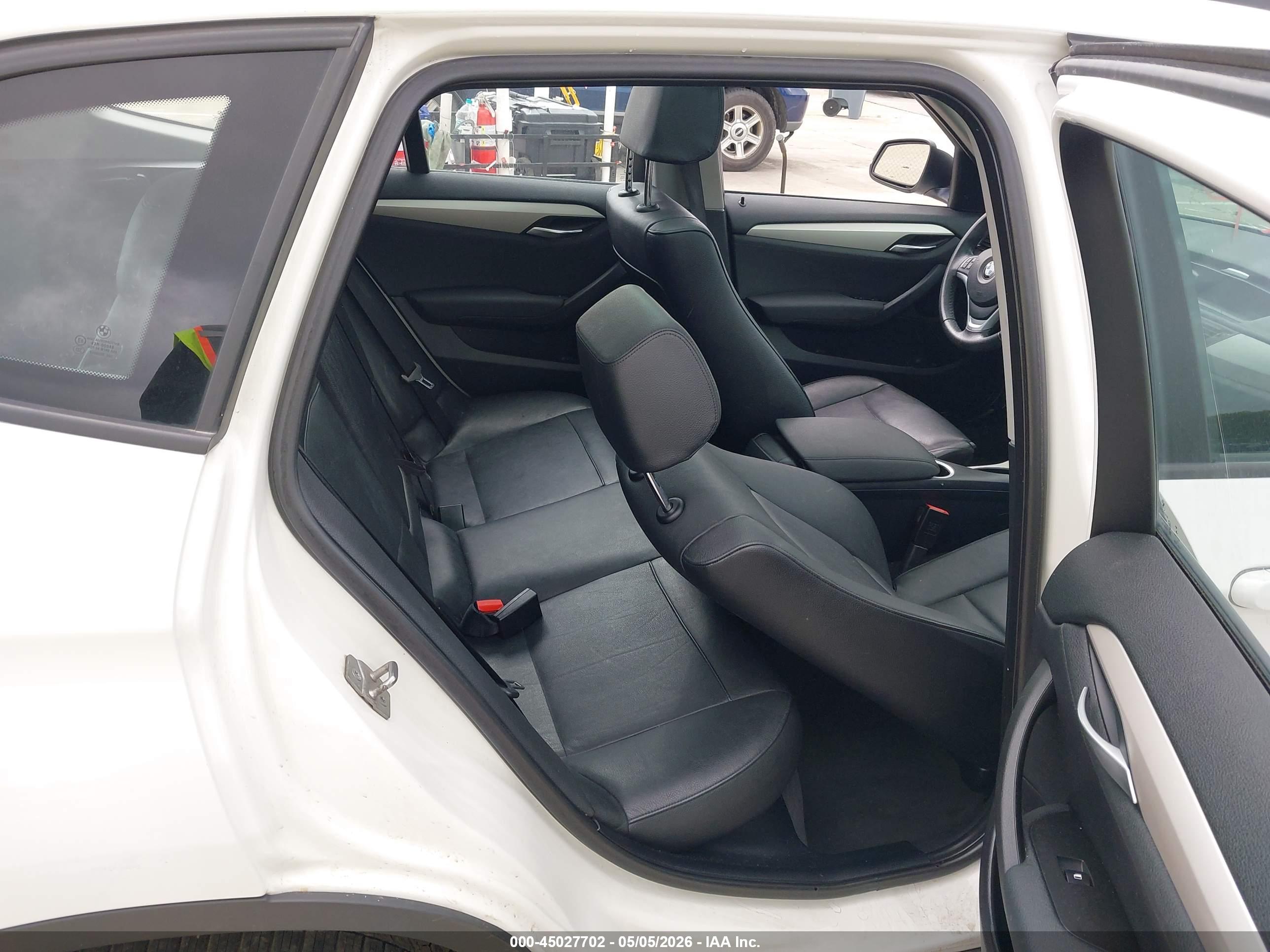 BMW X1 image 8