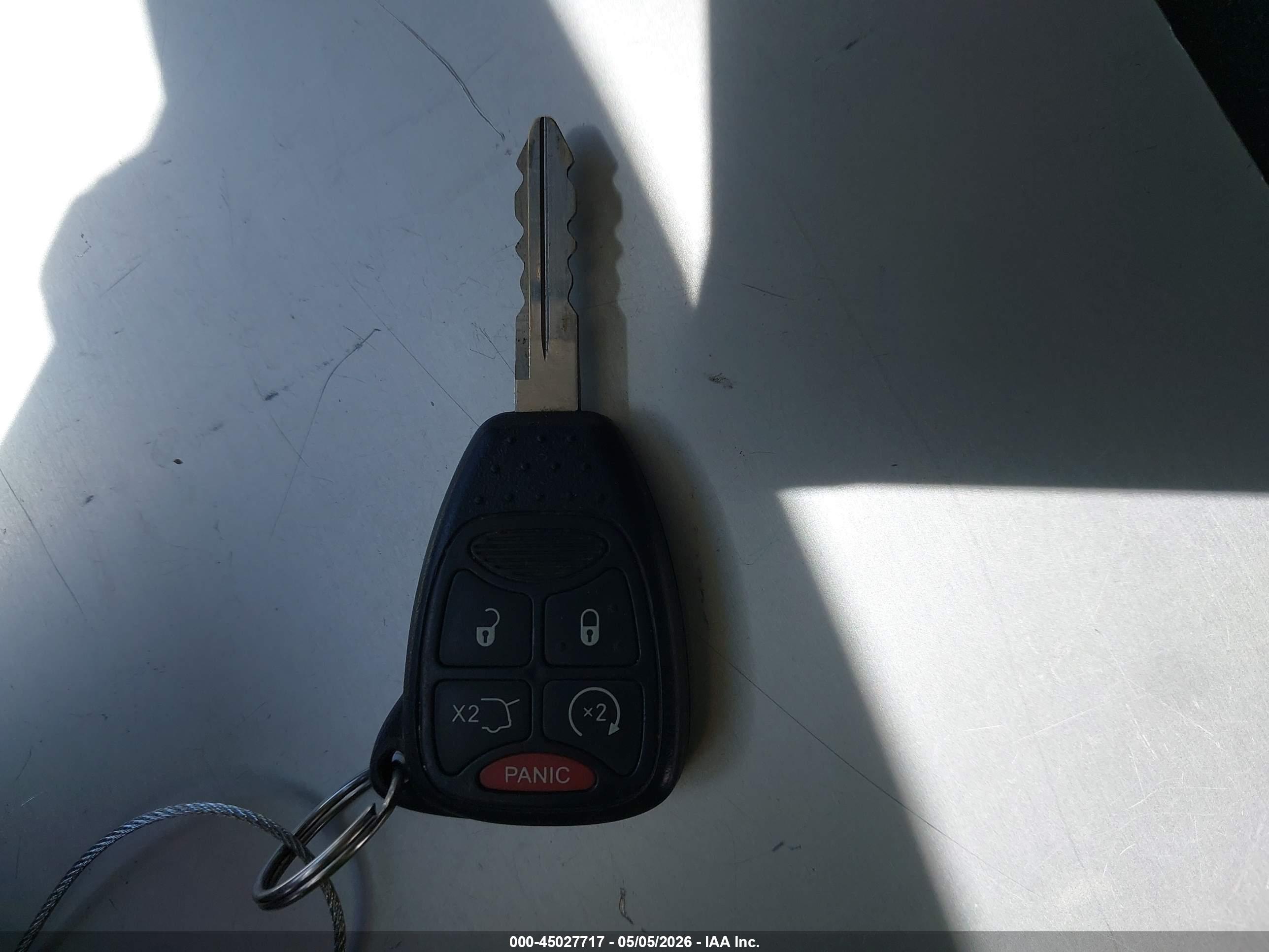 JEEP LIBERTY image 11